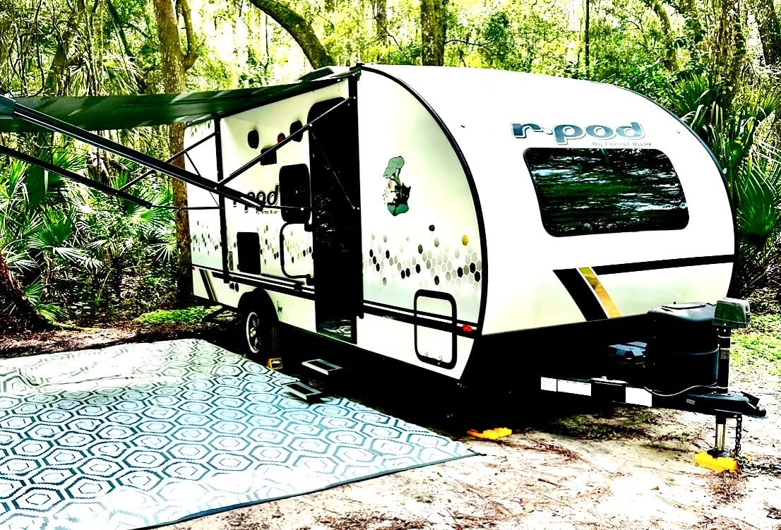 fifame 9x18 Outdoor Rug, Plastic Woven Patio Mat, Waterproof RV Camping Rug customer photo 2