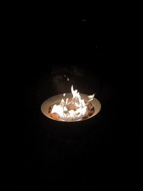 Amazon Basics Portable Propane Fire Pit, 19 inch Round Gas for Patio, 55,000 BTU, Carry Strap, Heat, Warmth and Ambience customer photo 1