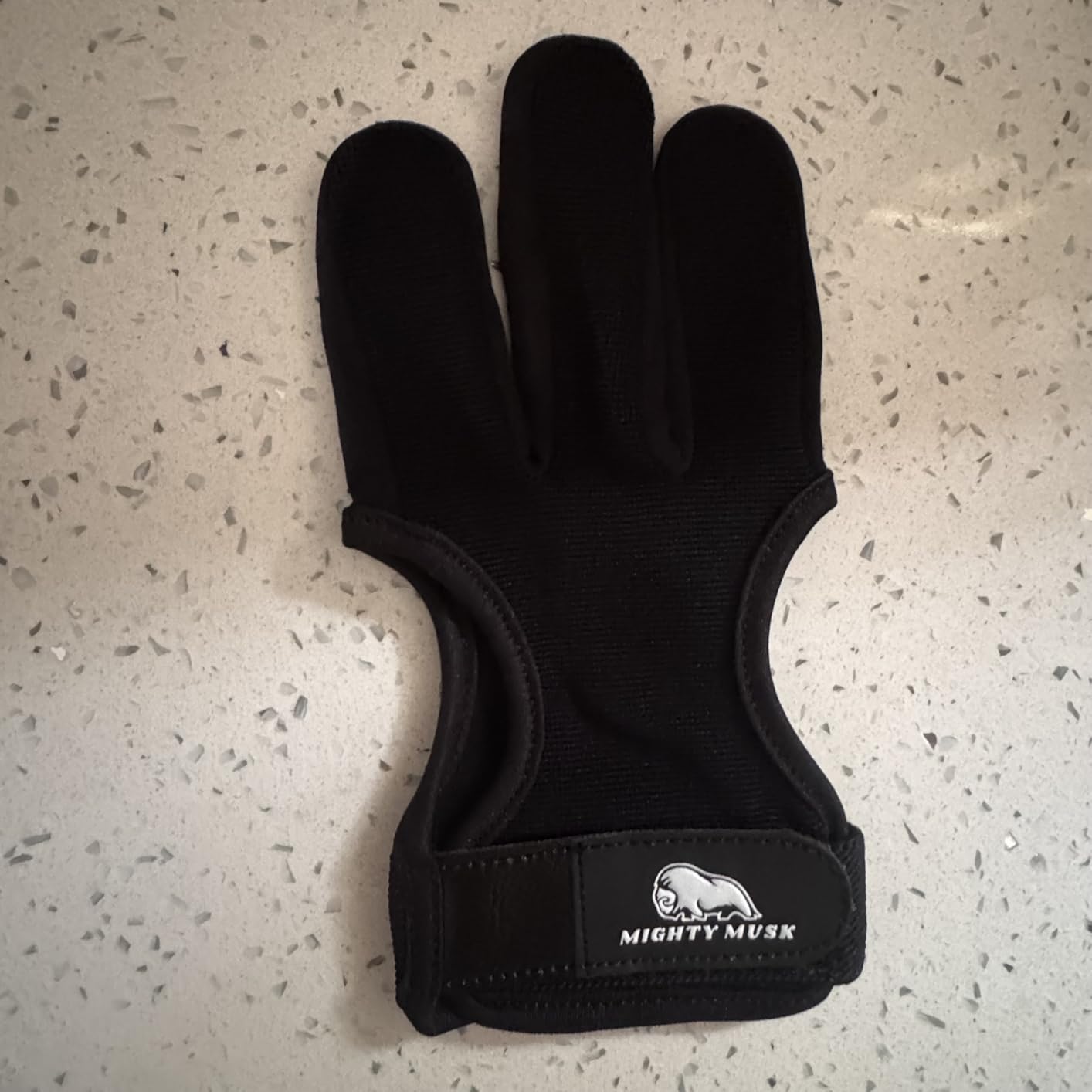 Archery Glove Genuine Leather 3 Finger Protector for Recurve Bow Durable Shooting Gloves for Adult Archers customer photo 2