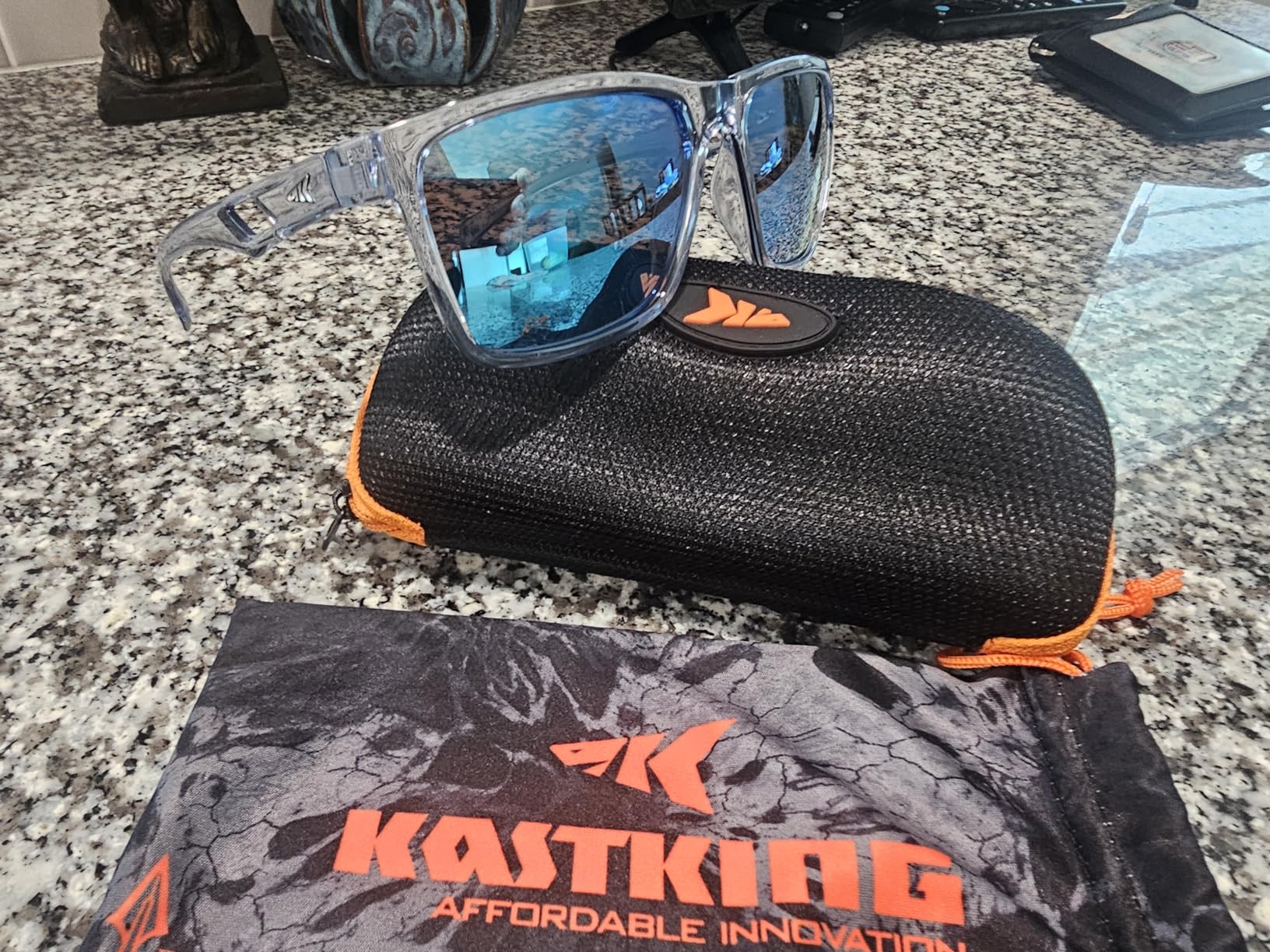 KastKing FlatRock Polarized Sport Sunglasses for Men & Women, UV Protection | PuriVex Water & Salt Repellent, Lightweight, Durable, Ideal for Driving Fishing Cycling and Running customer photo 2