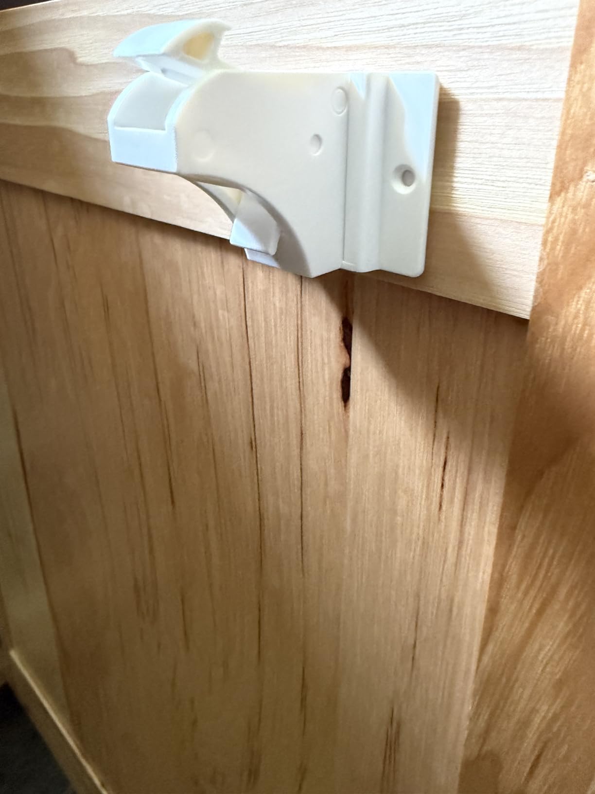 Vmaisi Adhesive Magnetic Locks for Cabinets & Drawers (10 Locks and 2 Keys) customer photo 2