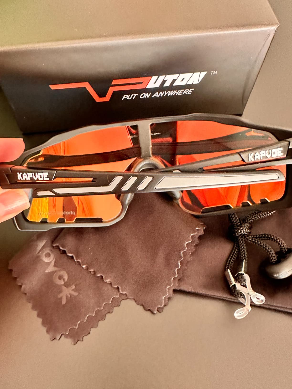 KAPVOE Photochromic Cycling Sunglasses Men Women K76 customer photo 2