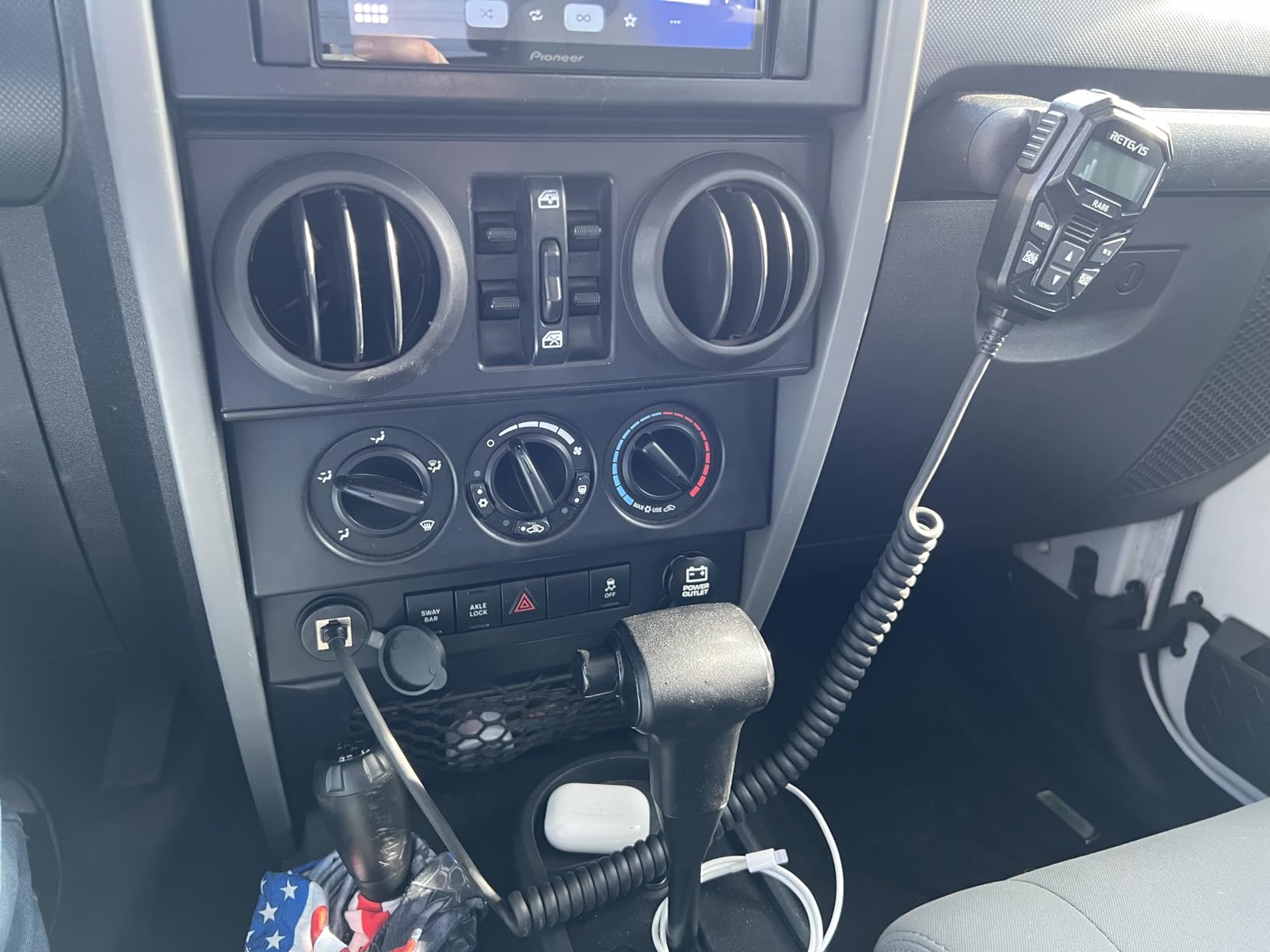 Retevis RA86 GMRS Mobile Radio, GMRS Radio with Gain Antenna | Update Chirp, Cigarette Lighter Plug, NOAA, Dual Speakers, Repeater Channels, Long Range Two Way Radio for Offroad, Truck, RV customer photo 1