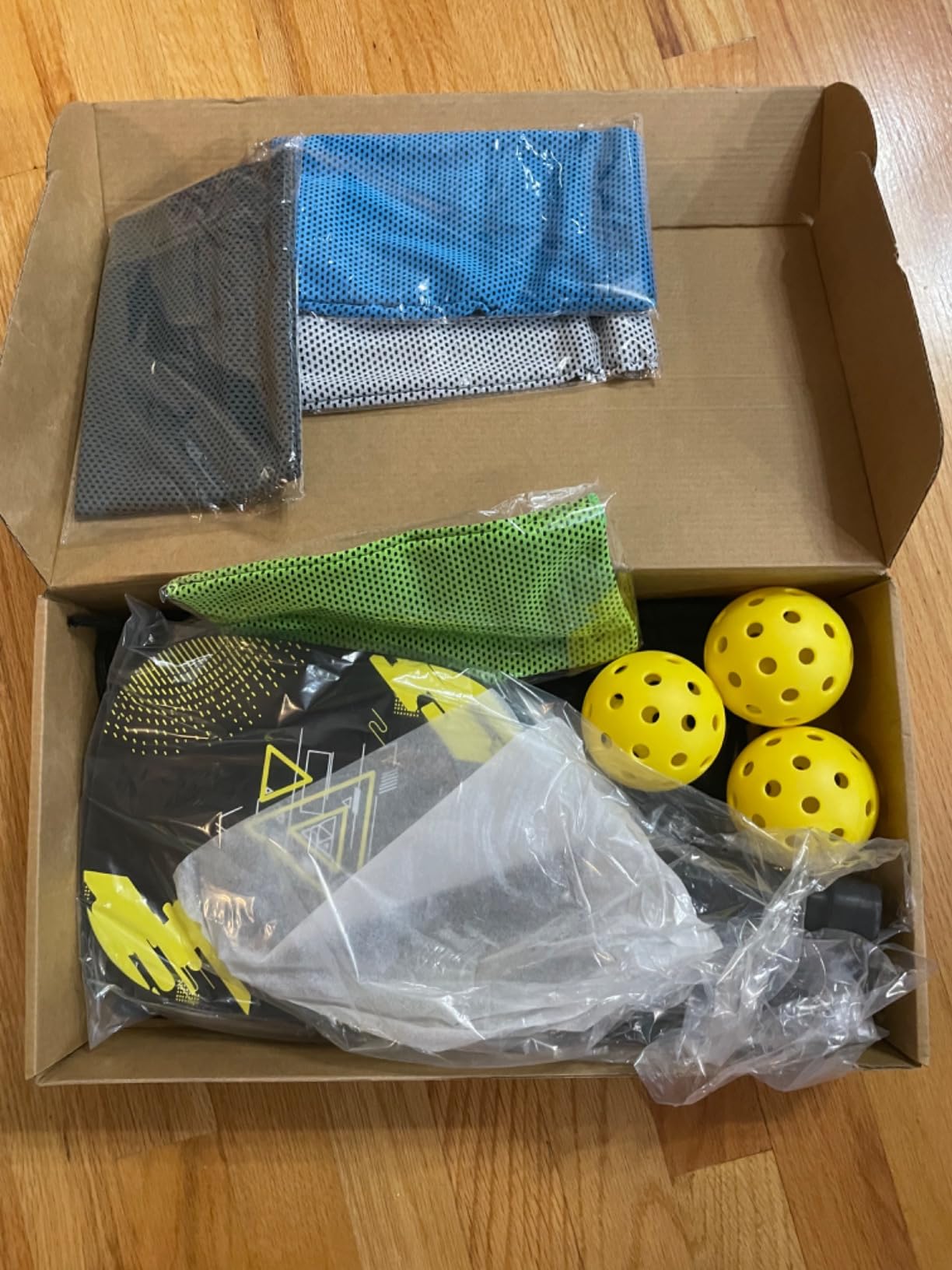 Pickleball Paddles Set of 4, Wood Pickleball Set with Comfort Grip | 4 Cooling Towels, 4 Pickleball Balls & Carry Bag. Cushion Grip Wood Paddle Set for Men, Women, Beginners customer photo 2
