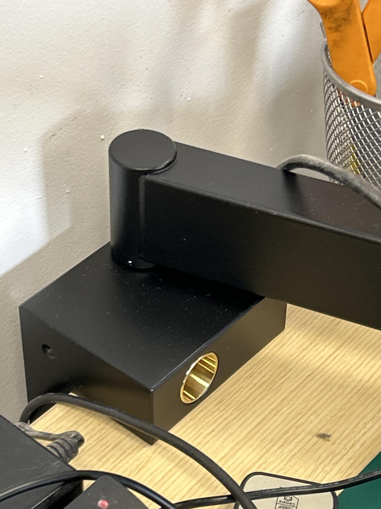 Parco Scientific PA-7 Articulating Arm Clamp Stand for Stereo Microscopes, 76mm Diameter Focusing Rack with Pin-Tail customer photo 2