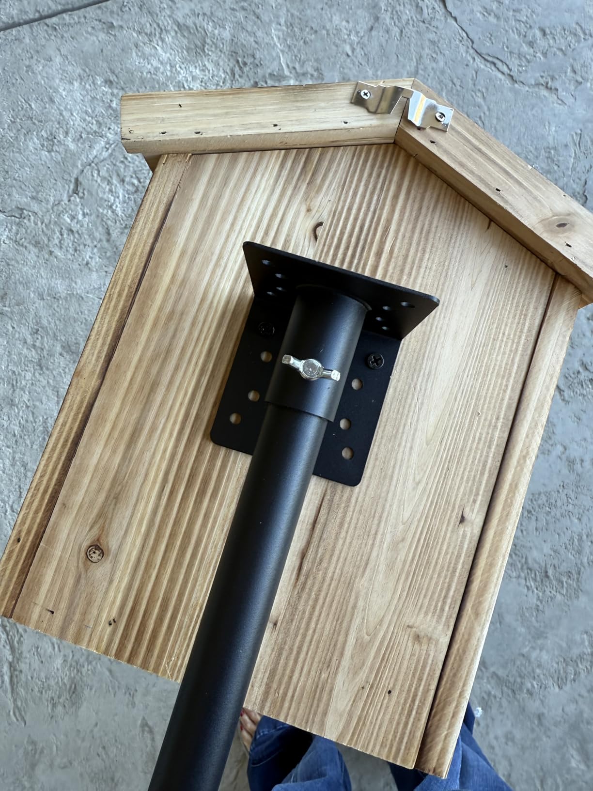 Flanagan 92 Inch Bird House Pole Mount Kit, Adjustable Heavy Duty Feeder Pole for Outdoors, Feeding Station With Squirrel Proof Baffle for Watching (House Not Included) customer photo 2