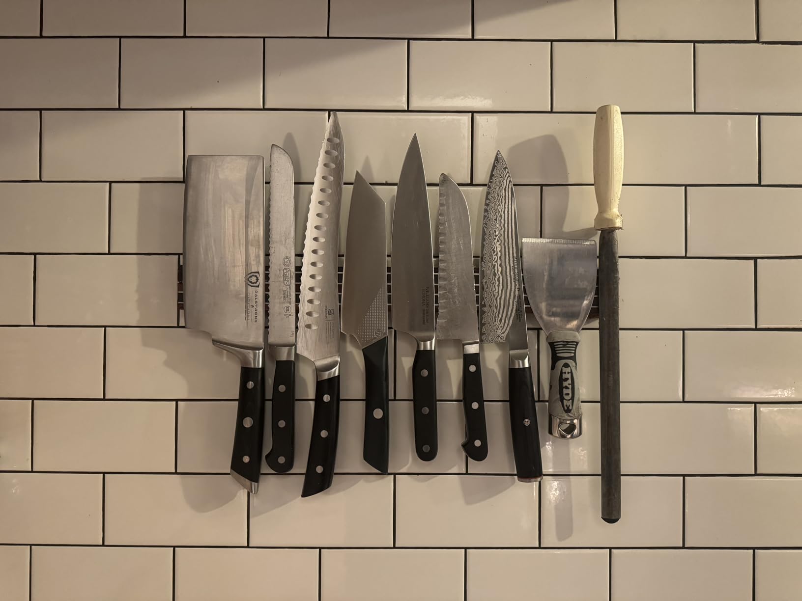 Piklohas Resharpenable Bread Knife for Homemade Bread, 10 Inch customer photo 2