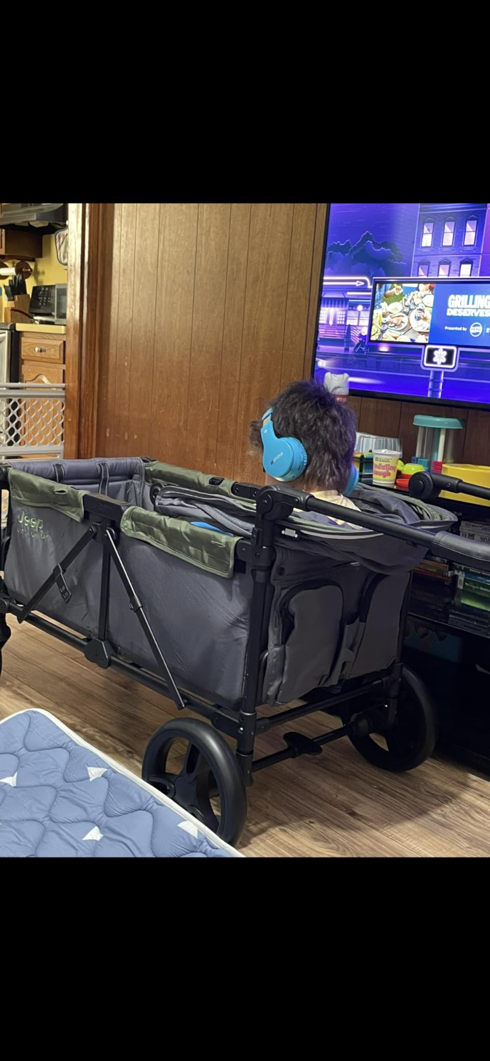 Jeep Sport All-Terrain Stroller Wagon by Delta Children - Includes Canopy, Parent Organizer, Adjustable Handlebar, Snack Tray & Cup Holders, Grey/Olive Green customer photo 1