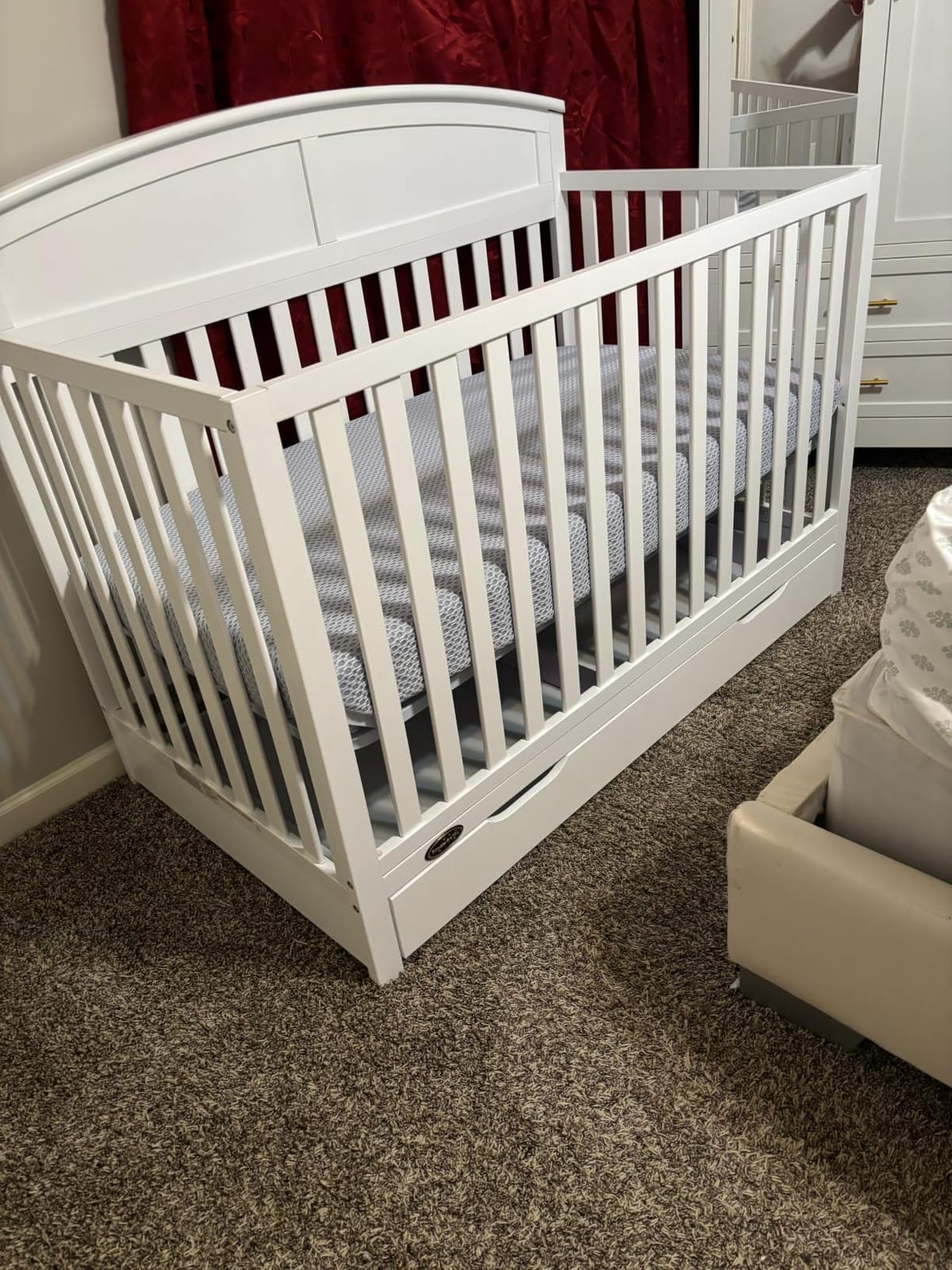 Dream On Me Storybrooke 5-in-1 Convertible Full-Size Crib with Under Drawer, Pebble Grey, GreenGuard Gold & BSA, Convert to Toddler, Day & Full-Size Bed, 3 Mattress Heights, Sustainable Pinewood customer photo 2