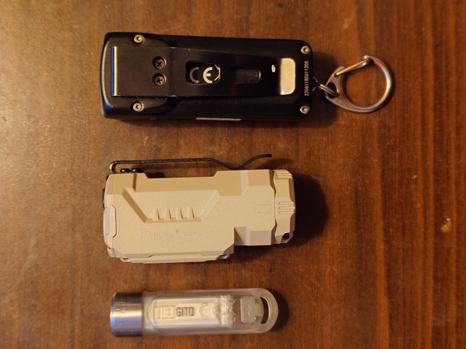 WUBEN E7 1800 Lumen Mini Flashlight with Magnet customer photo 2