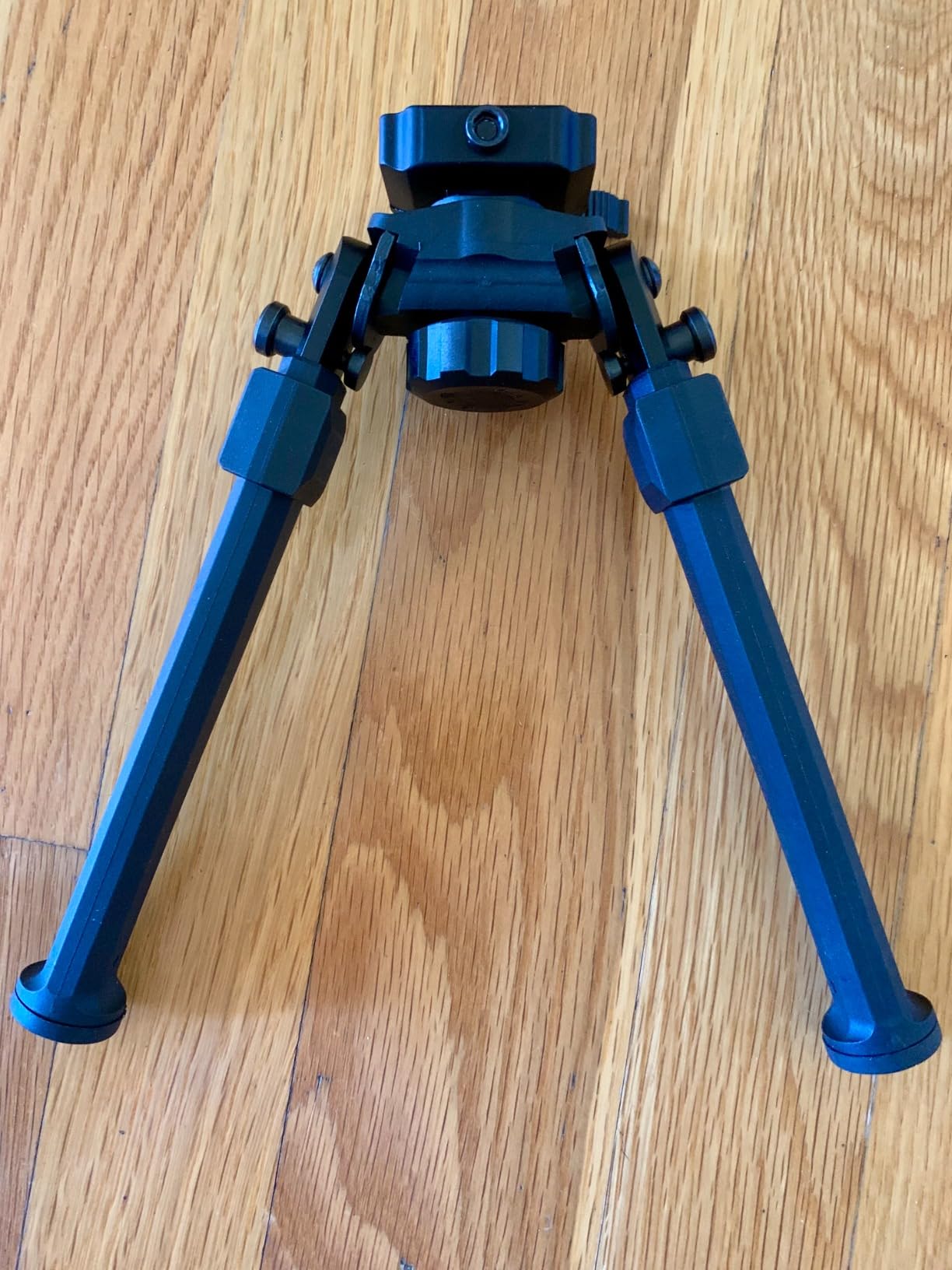 CVLIFE Rifle Bipod Quick Release Picatinny Bipod for Rifle Shooting Bipod | 360 Degrees Swivel and Tiltable Head Bipods for Rifles Adjustable Height and Foldable Legs for Shooting and Hunting customer photo 1