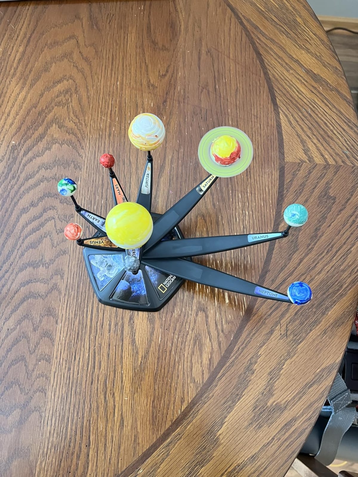 National Geographic Glow in the Dark Solar System Model for Kids Ages 8-12 | Build and Paint 3D Planets with Movable Arms, Space Bedroom Decor, Astronomy STEM Project, Birthday Gift customer photo 1