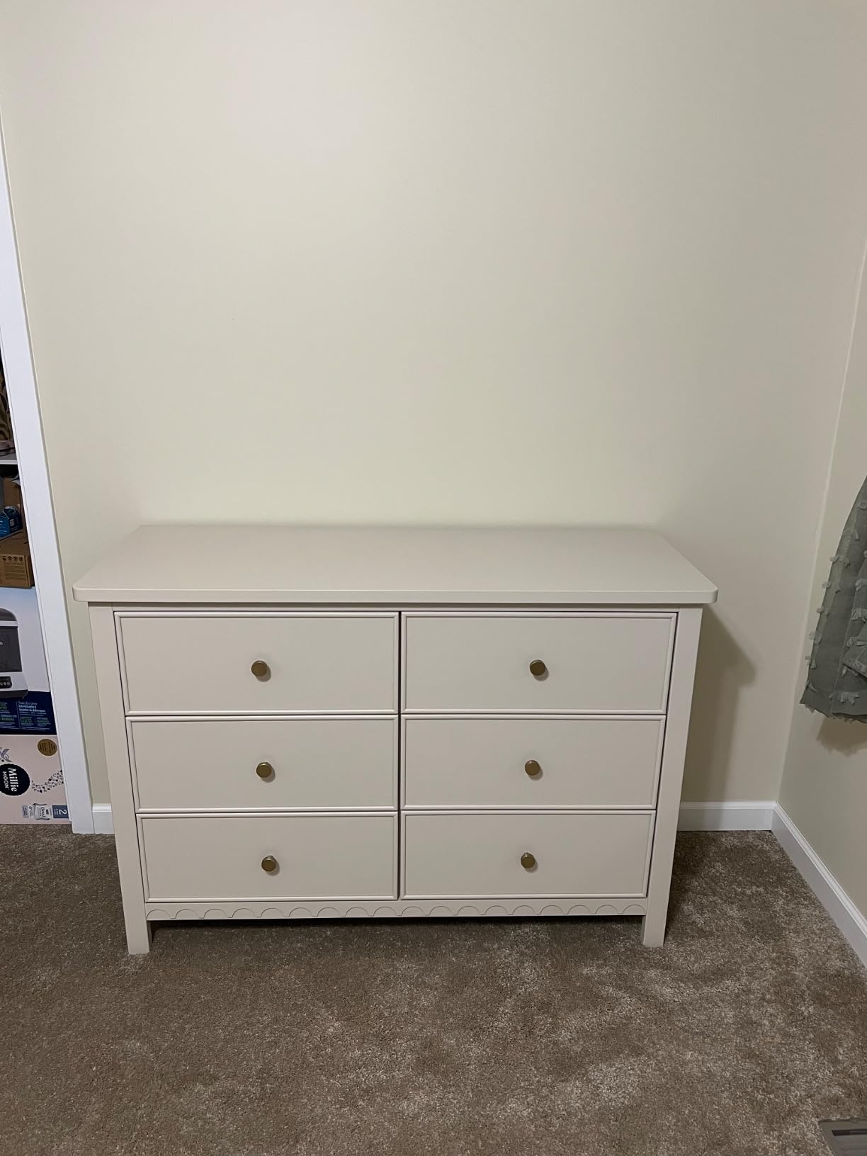 Graco Sasha 3-Drawer Chest with Changing Table Topper, Sage customer photo 1