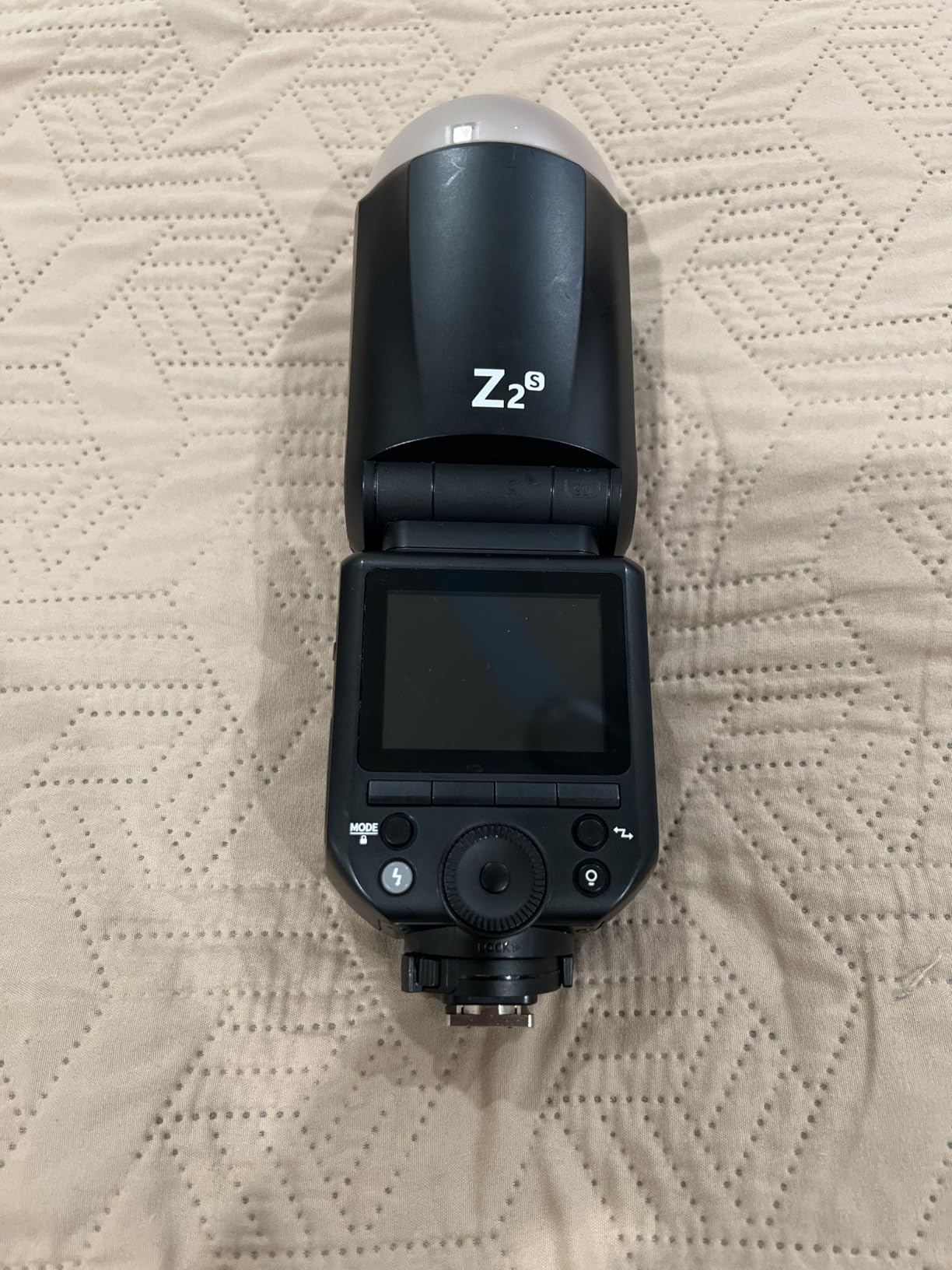 Z2-S 2.4G TTL Round Head Flash Speedlite Compatible with Sony Cameras, Compatible with Godox, 76Ws 1/8000s HSS, Diffuser, 2 Modeling Lamps, Upgraded UI, TTL/M Toggle Key, 3000mAh/600 Full Power customer photo 1