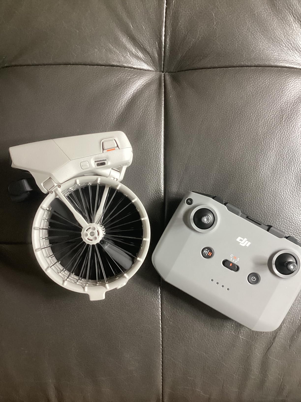 DJI Flip (RC-N3), Drone With 4K UHD Camera for Adults, Under 249 g, 3-Axis Gimbal Stabilization, 44000ft/13km Video Transmission, Palm Takeoff, Auto Return, Intelligent, 31-Min Flight Time customer photo 2