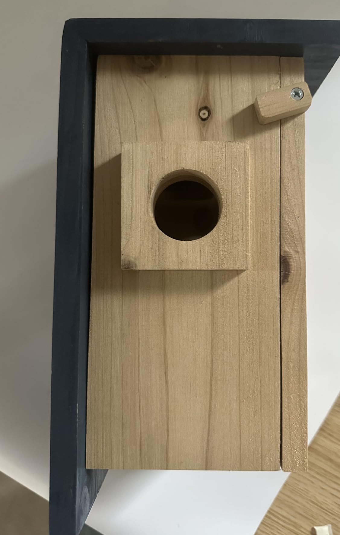 Birdhouse Camera - Solar Powered 1080P/2K HD Smart Nest Box, 2.4G WiFi Live View, Night Vision, Real-Time Bird Watching & Hatching, Outdoor Garden Bird Nest, Ideal Gift for Bird Lovers customer photo 1