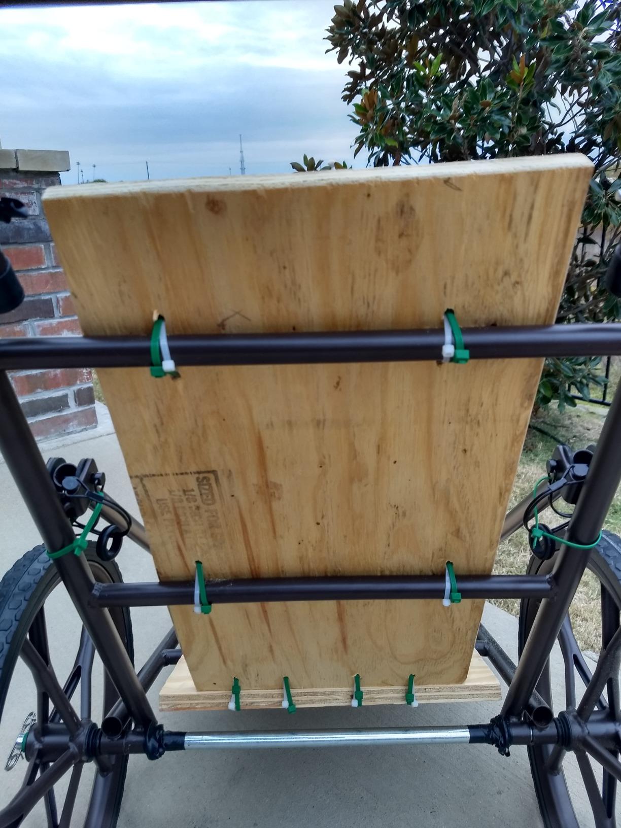 Goplus Folding Deer Cart with Polyester Liner, 550 LBS Heavy-Duty Hunting Game Hauler with 20