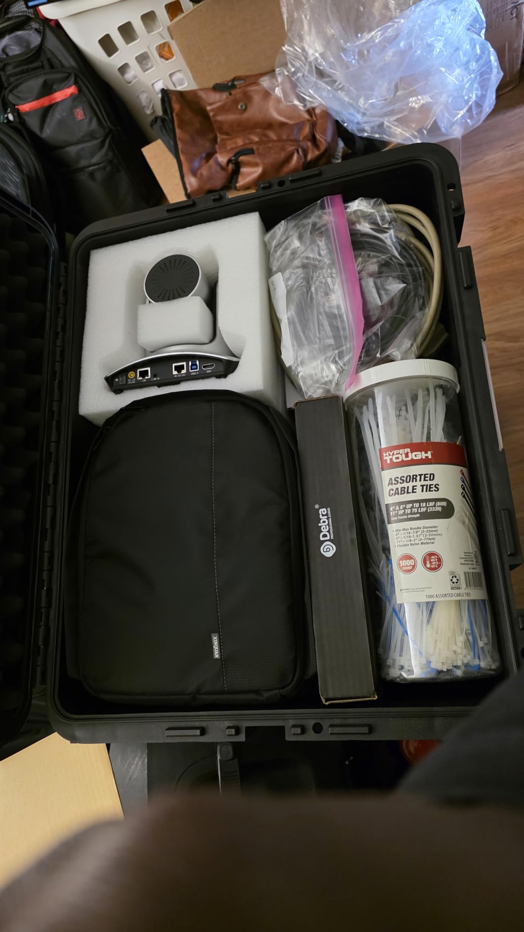 VEVOR Dry Box, Waterproof Hard Case with Pre-Cut Foam, 44 x 16 x 13.5inch customer photo 2