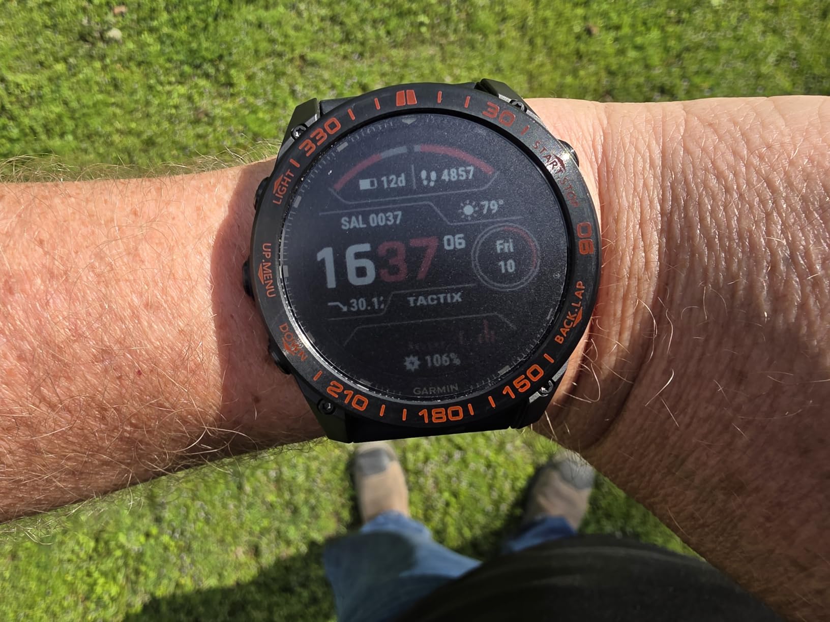Garmin tactix 8 Solar, Premium Tactical GPS Smartwatch, 51mm | Solar Charging, Includes Applied Ballistics Ultralight Solver, Dedicated Tactical Features, Built-In Flashlight customer photo 2
