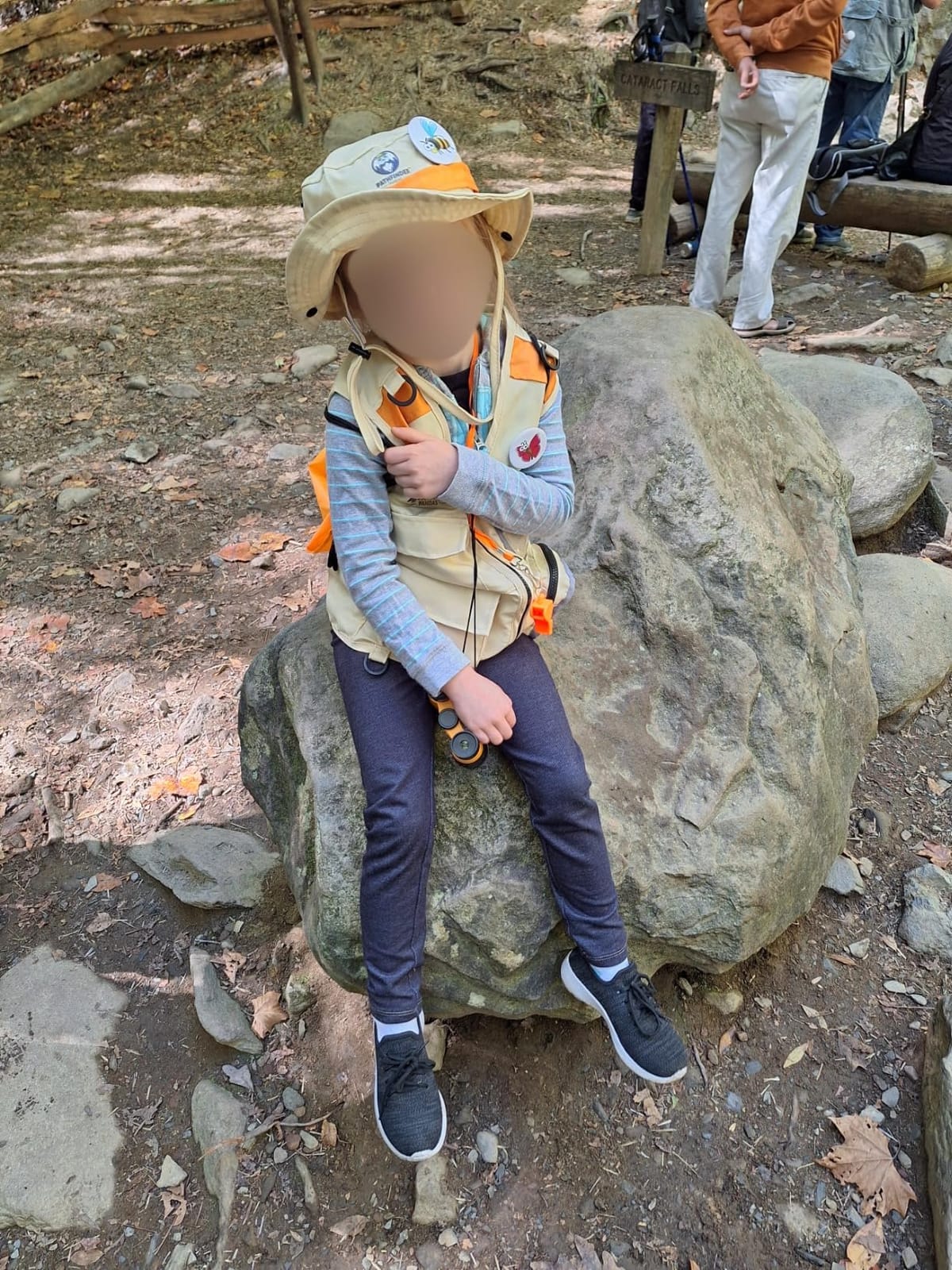 Kids Explorer Kit with Safari Vest & Hat for 3-7 Year Old Boys & Girls | Cute Dress-Up Zookeeper Costume & Safari Costume for Boys & Girls - Included Adventure Guide & Scavenger Hunt customer photo 2