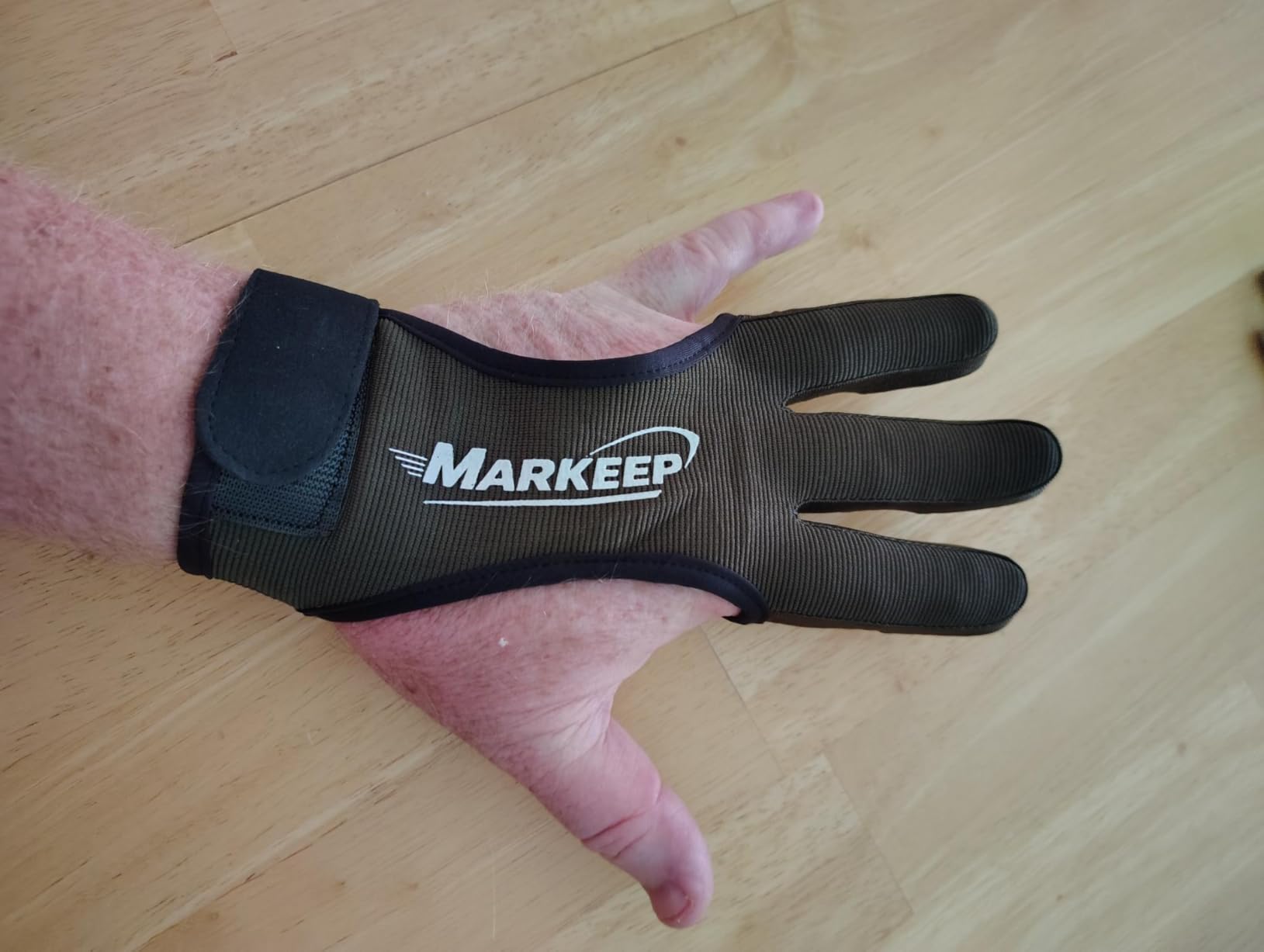 MARKEEP Archery Gloves 2 Packs, Shooting Hunting Three Finger Leather Guard customer photo 2