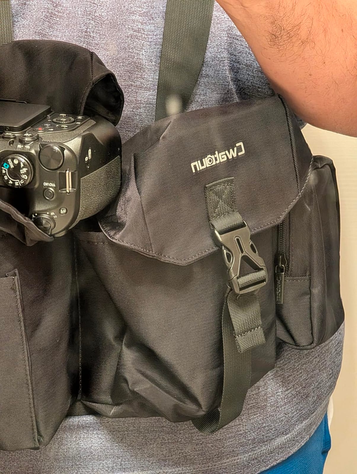 Camera Belt Camera Vest for Photographers,Vest Waist Pack for Lens | Multifunctional Camera Bag Adjustable Strap Suitable for Storing DSLR Camera Body Lens Smartphone Water Bottle (Black) customer photo 2