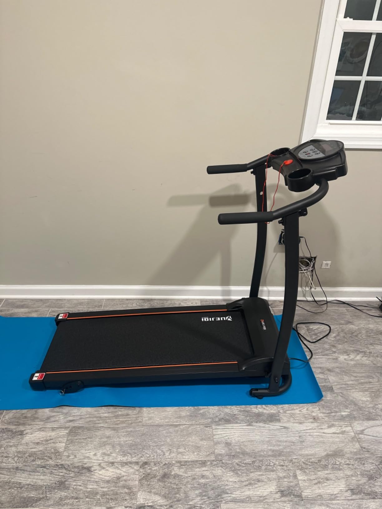 YUEJIQI Treadmill with 10%/25% Incline 8.5/10MPH for Office Home Gym customer photo 2