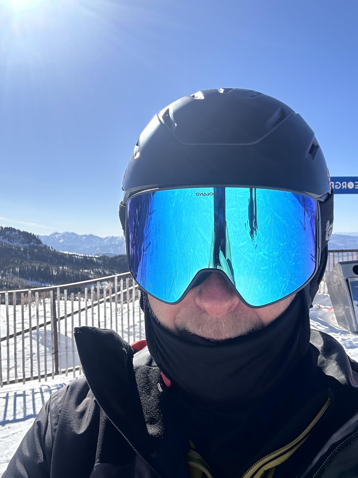Odoland Anti-Fog Photochromic Ski Goggles with Pattern Strap | OTG, UV Protection, Helmet Compatible Snow Goggles with Clear Large Vision for All Day Skiing Sports customer photo 1