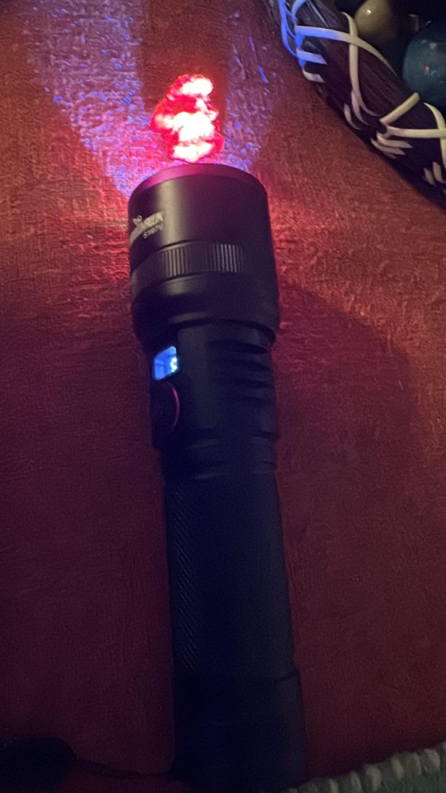 365nm UV Flashlight Rechargeable Black Light with Filter Lens & LCD Display customer photo 2