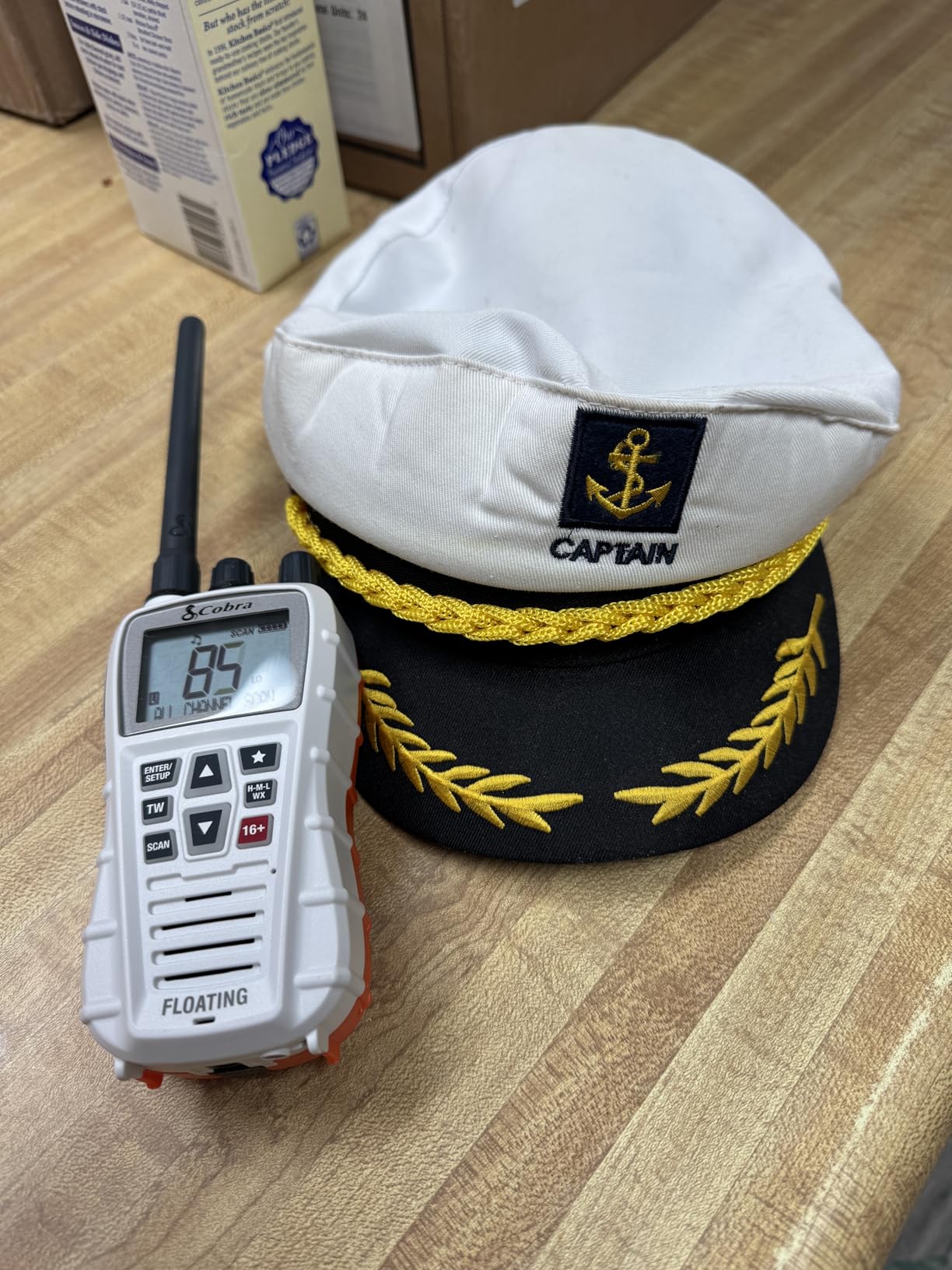Cobra BlueBound 350 VHF Handheld Marine Radio - White, 6-Watt, Floats | Long Range, NOAA Weather Alerts, International Functionality, IPX7 Waterproof, USB-C, Submersible, LCD Screen, Belt Clip customer photo 1