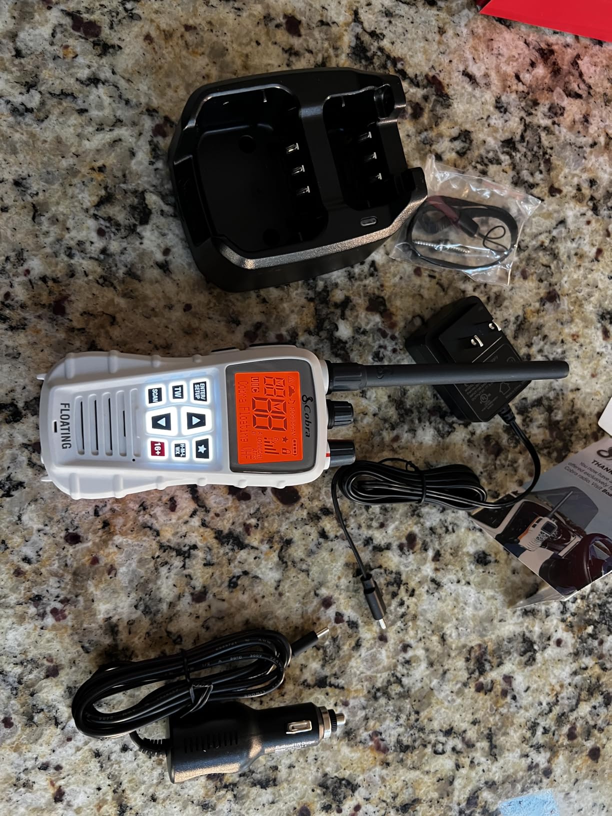 Cobra BlueBound 350 VHF Handheld Marine Radio - White, 6-Watt, Floats | Long Range, NOAA Weather Alerts, International Functionality, IPX7 Waterproof, USB-C, Submersible, LCD Screen, Belt Clip customer photo 2