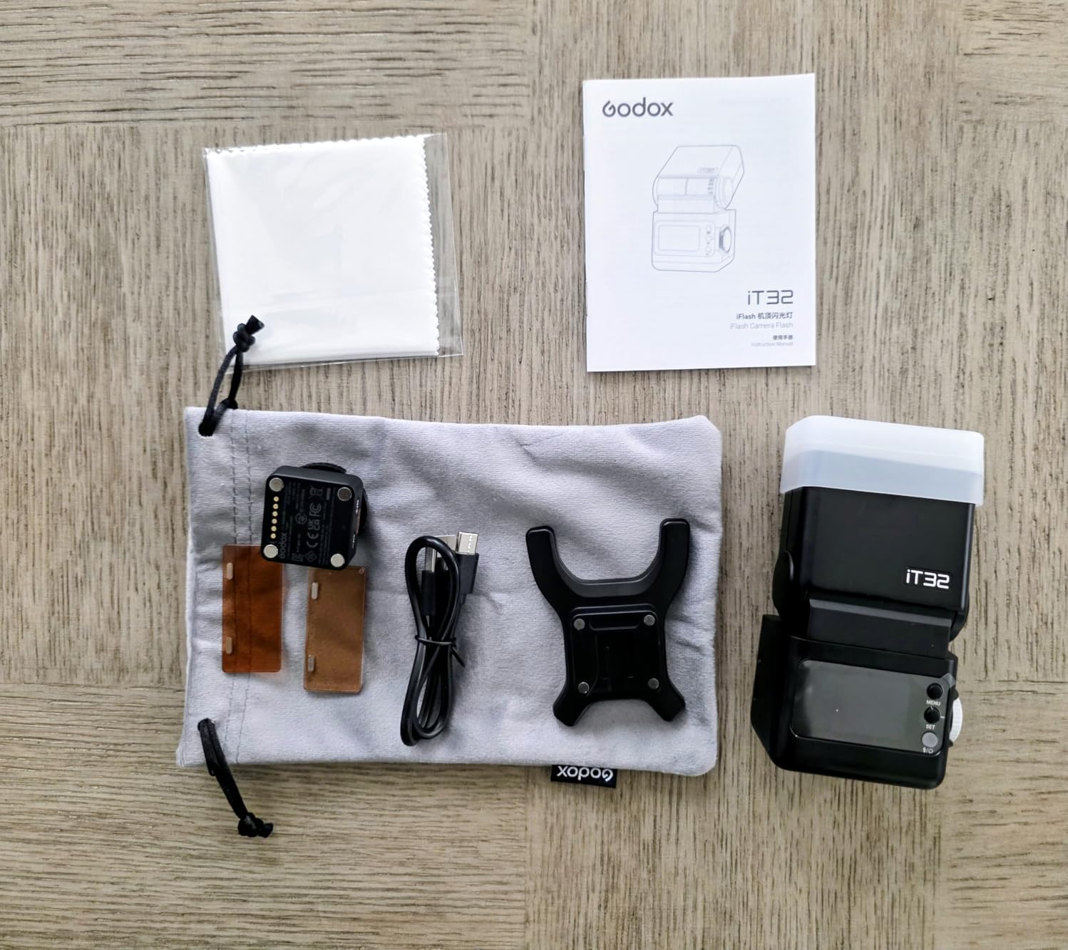 Godox iT32 TTL Camera Flash with X5S Trigger for Sony A7 III, ZV-E10, A7 IV customer photo 1