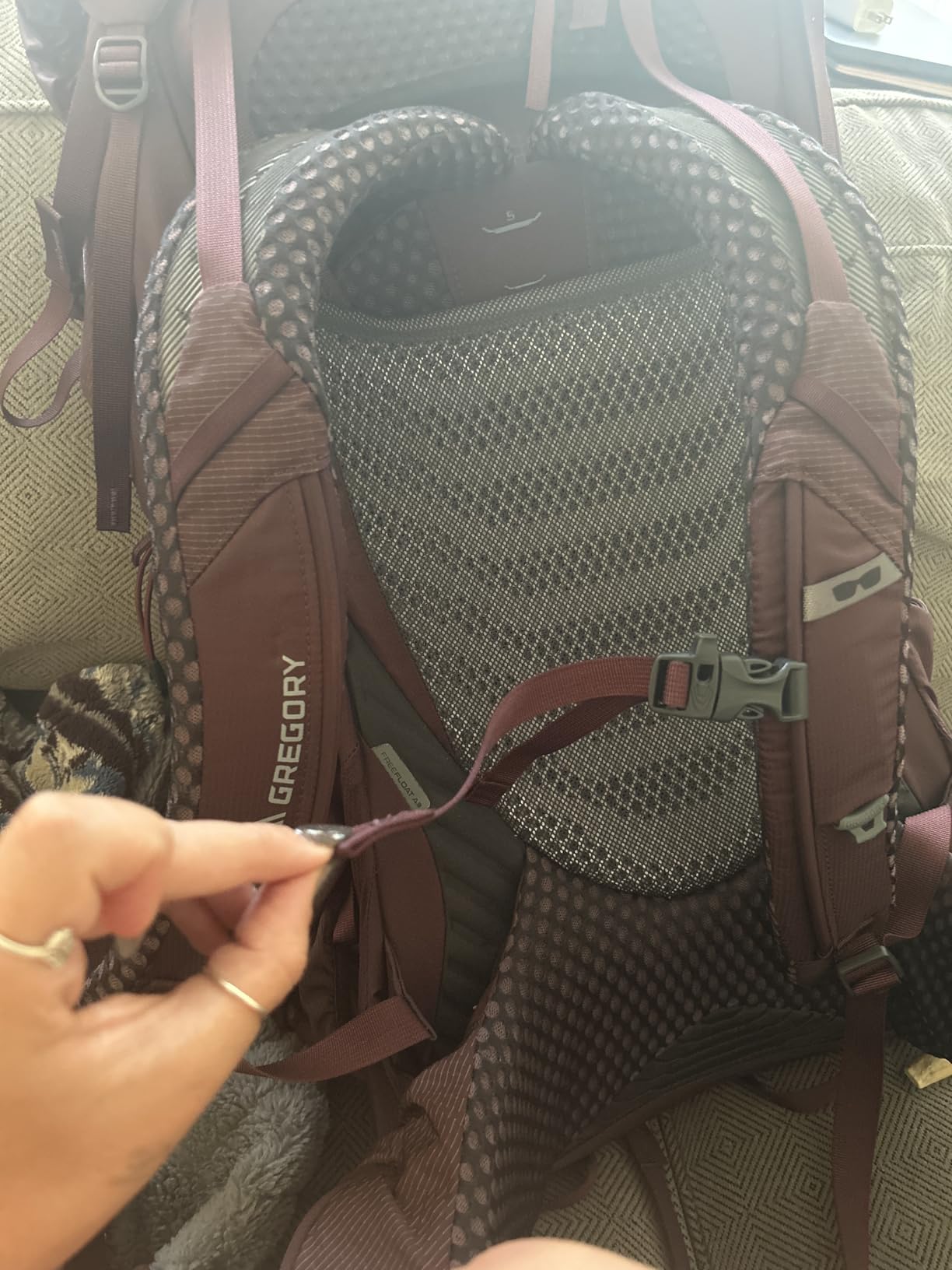Gregory Deva 70L Women's Hiking/Backpacking Pack, Medium, Mountain Teal customer photo 2