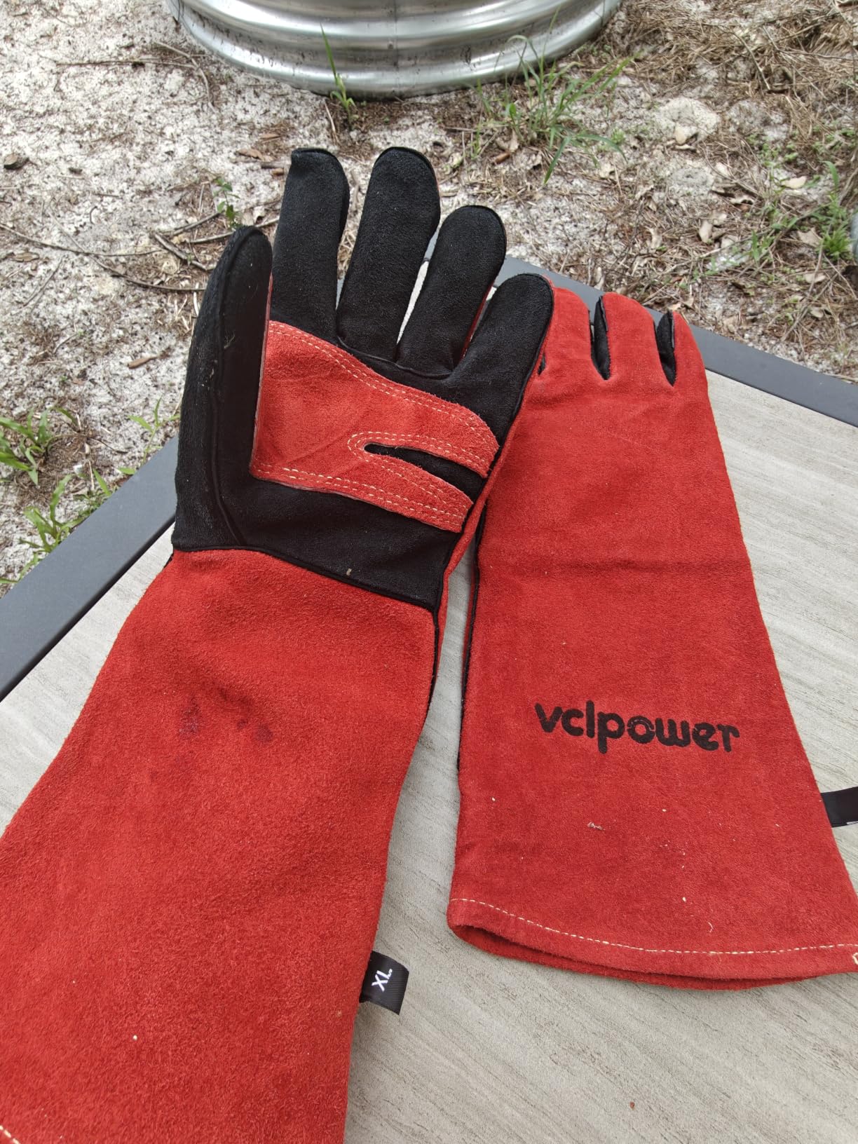 vclpower Animal handling Gloves 16-inch Leather for Women with Small Hands | Reinforced leather, 7.5-inch forearm guard and secure grip, Medium for women and smaller hands, Red customer photo 2