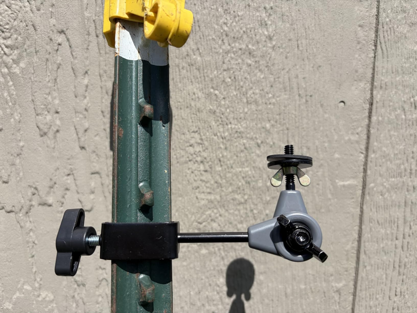 Mossy Oak Adjustable T-Post Trail Camera Mount, 1/4