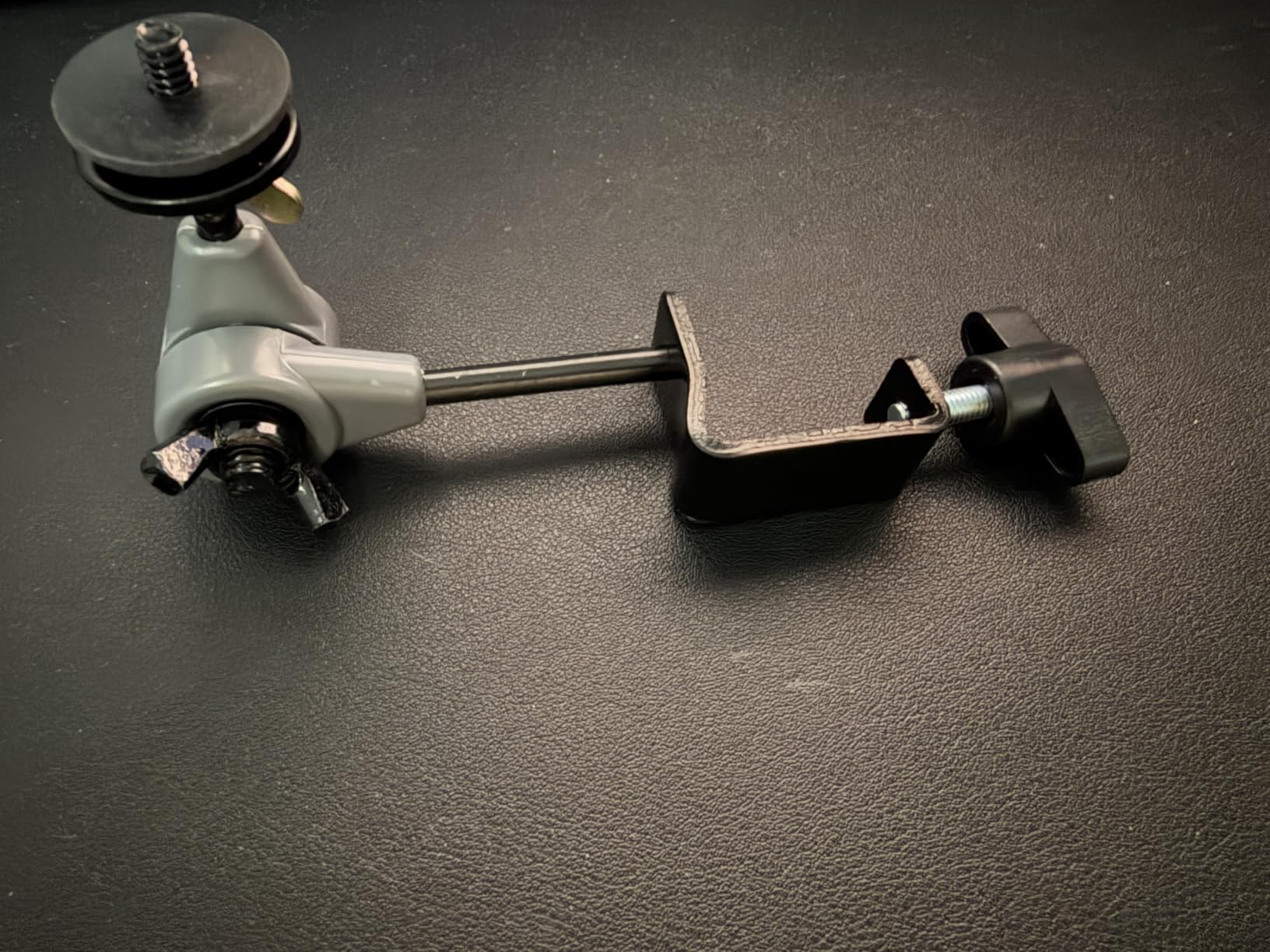 Mossy Oak Adjustable T-Post Trail Camera Mount, 1/4