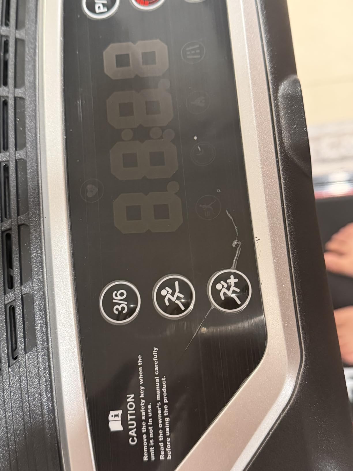 RHYTHM FUN 13% Incline Walking Pad Treadmill with Handles, 6.2MPH, Foldable customer photo 1