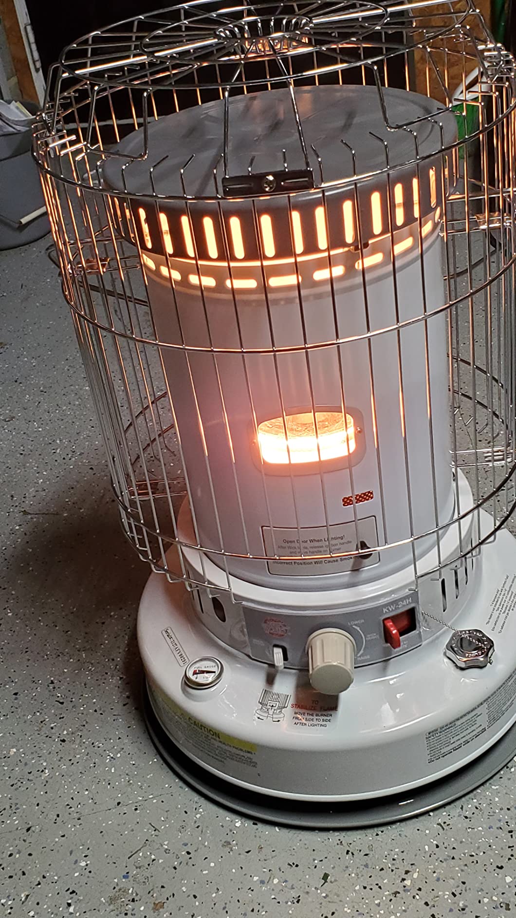 Comfort Glow Indoor Kerosene Convection Heater, 23,800 BTUs, Grey - KW-24J customer photo 1