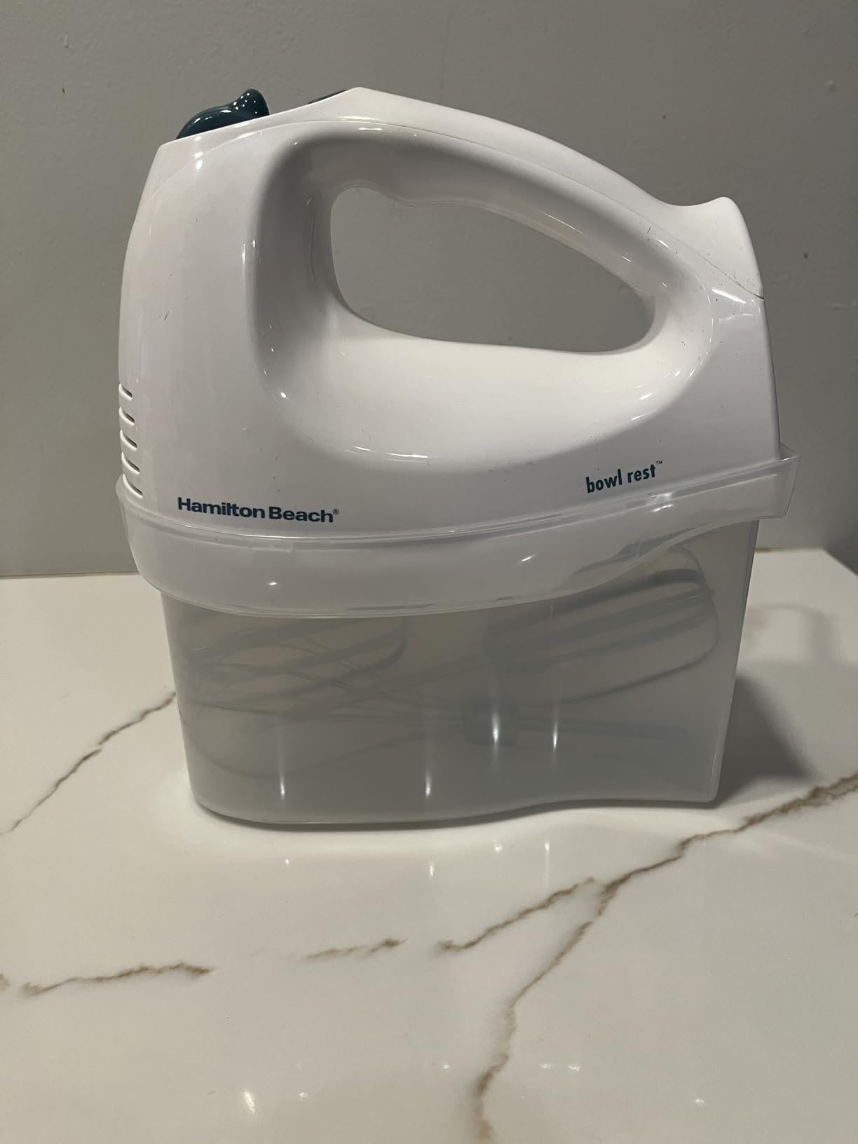 Hamilton Beach 6-Speed Electric Hand Mixer With QuickBurst and Bowl Rest customer photo 2