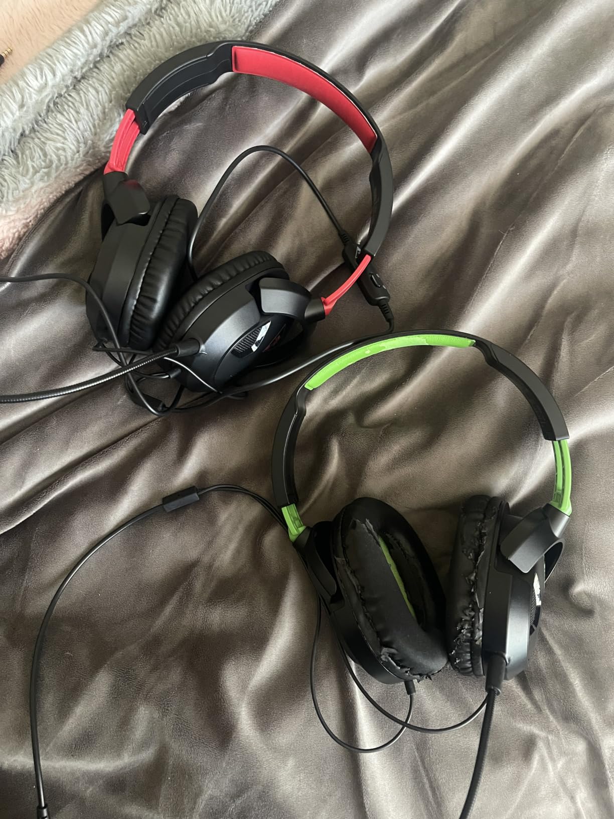 Turtle Beach Recon 50 Wired Multiplatform Gaming Headset for Xbox, PS5, PC customer photo 1
