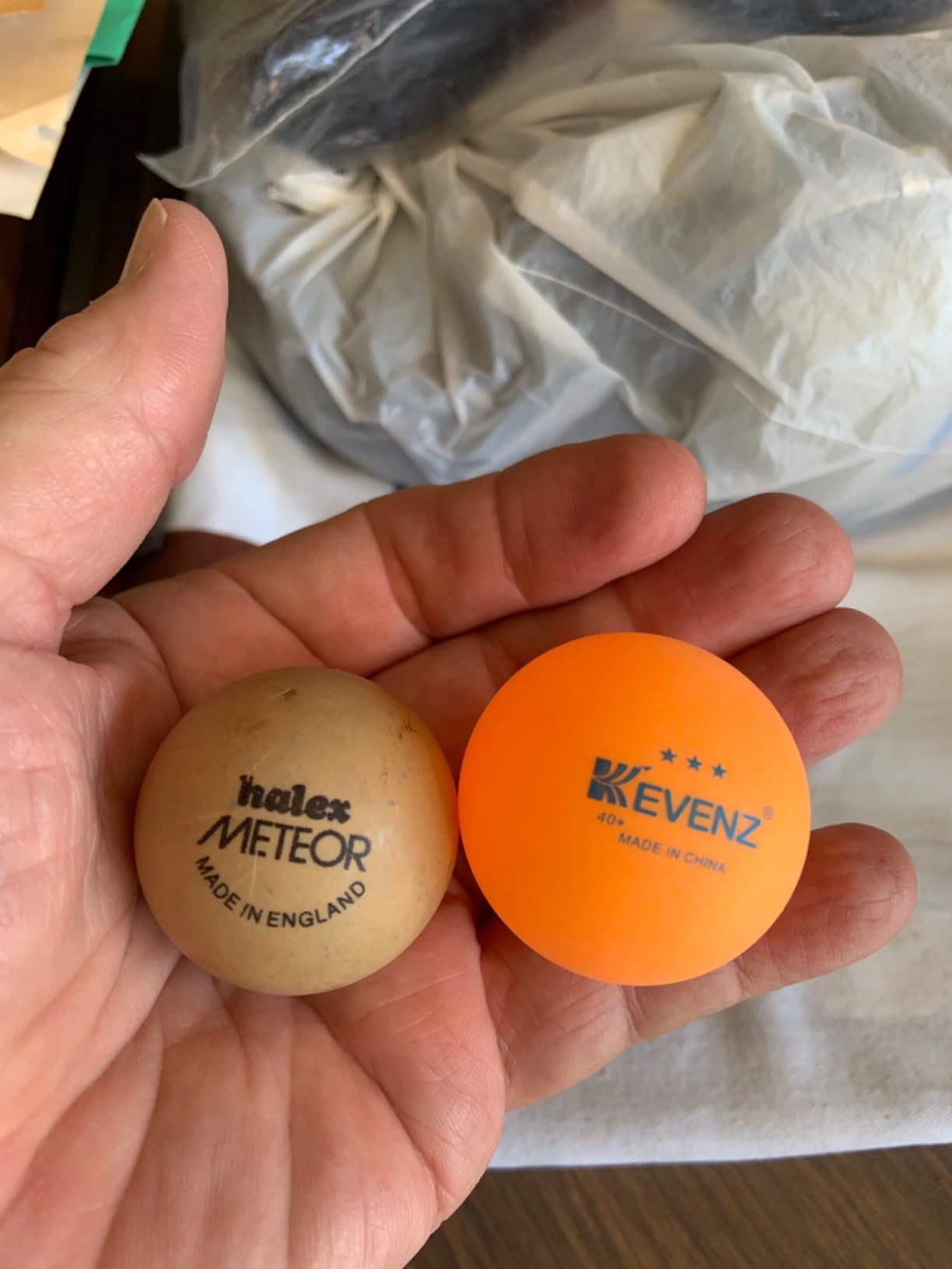KEVENZ 72-Pack 3-Star 40+ Table Tennis Ball, Buy 60 Pcs Orange Training Ping Pong Balls, Get 12 Pcs Orang Match Balls customer photo 2