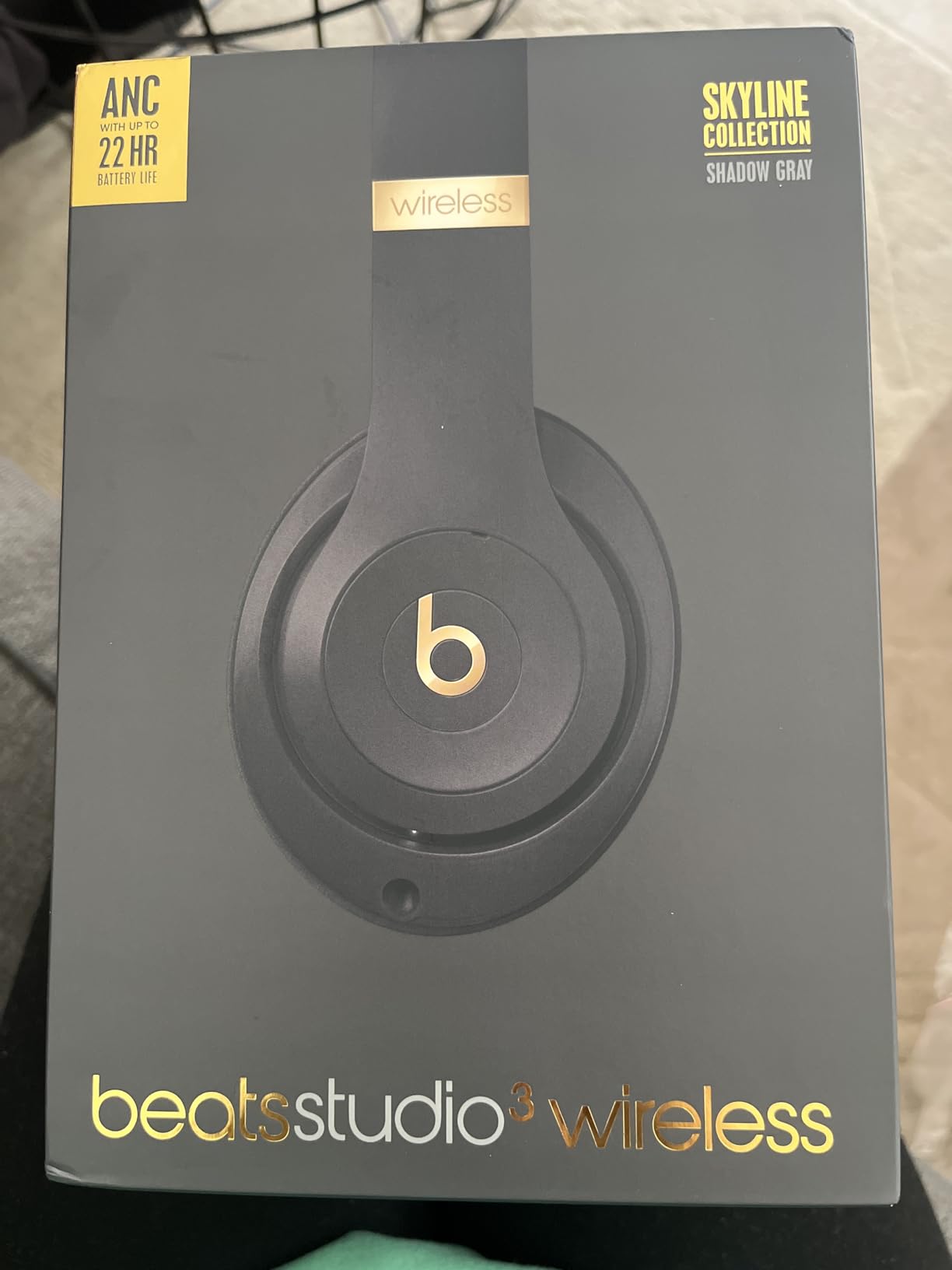 Beats Studio3 Wireless Noise Cancelling Over-Ear Headphones - Apple W1 Headphone Chip, Class 1 Bluetooth, Active Noise Cancelling, 22 Hours of Listening Time - Matte Black (Previous Model) customer photo 1
