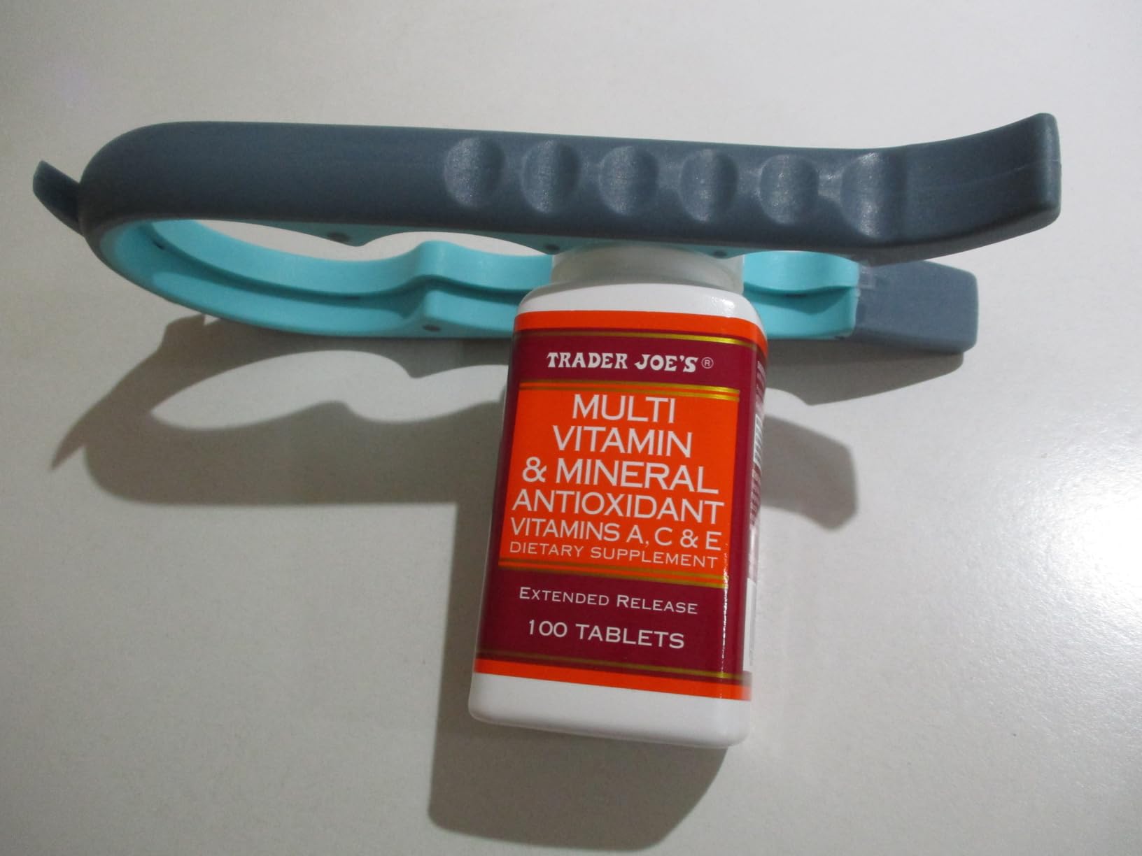 Otstar Jar Opener & Bottle Opener for Seniors with Arthritis, Weak Hands customer photo 1