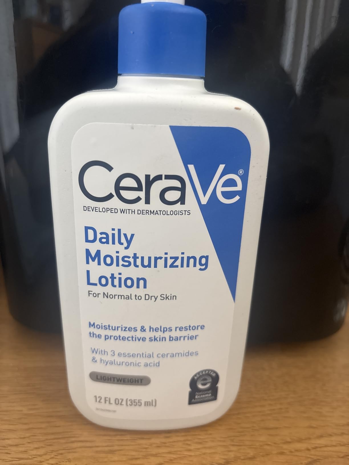 CeraVe Daily Moisturizing Lotion, Face and Body Lotion, Skin care, 19oz customer photo 1
