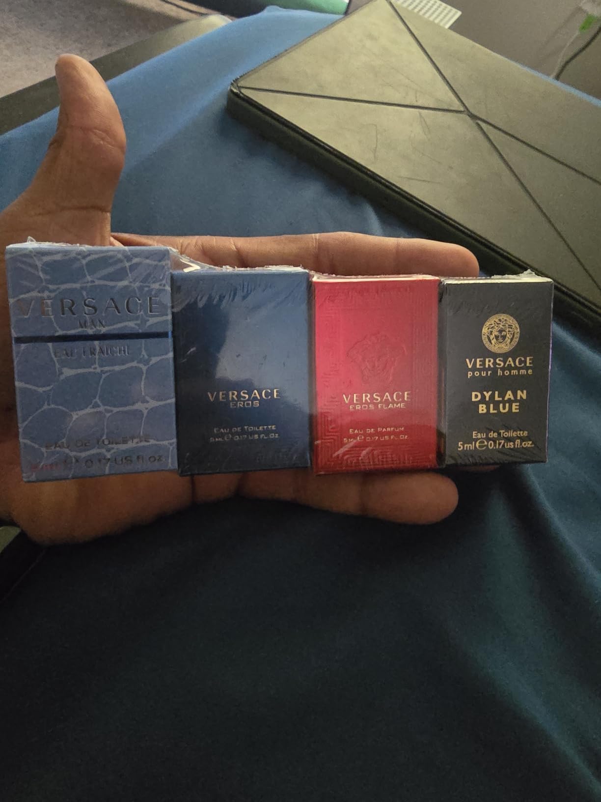 Versace 4 Piece Mini Gift Set for Men customer photo 1
