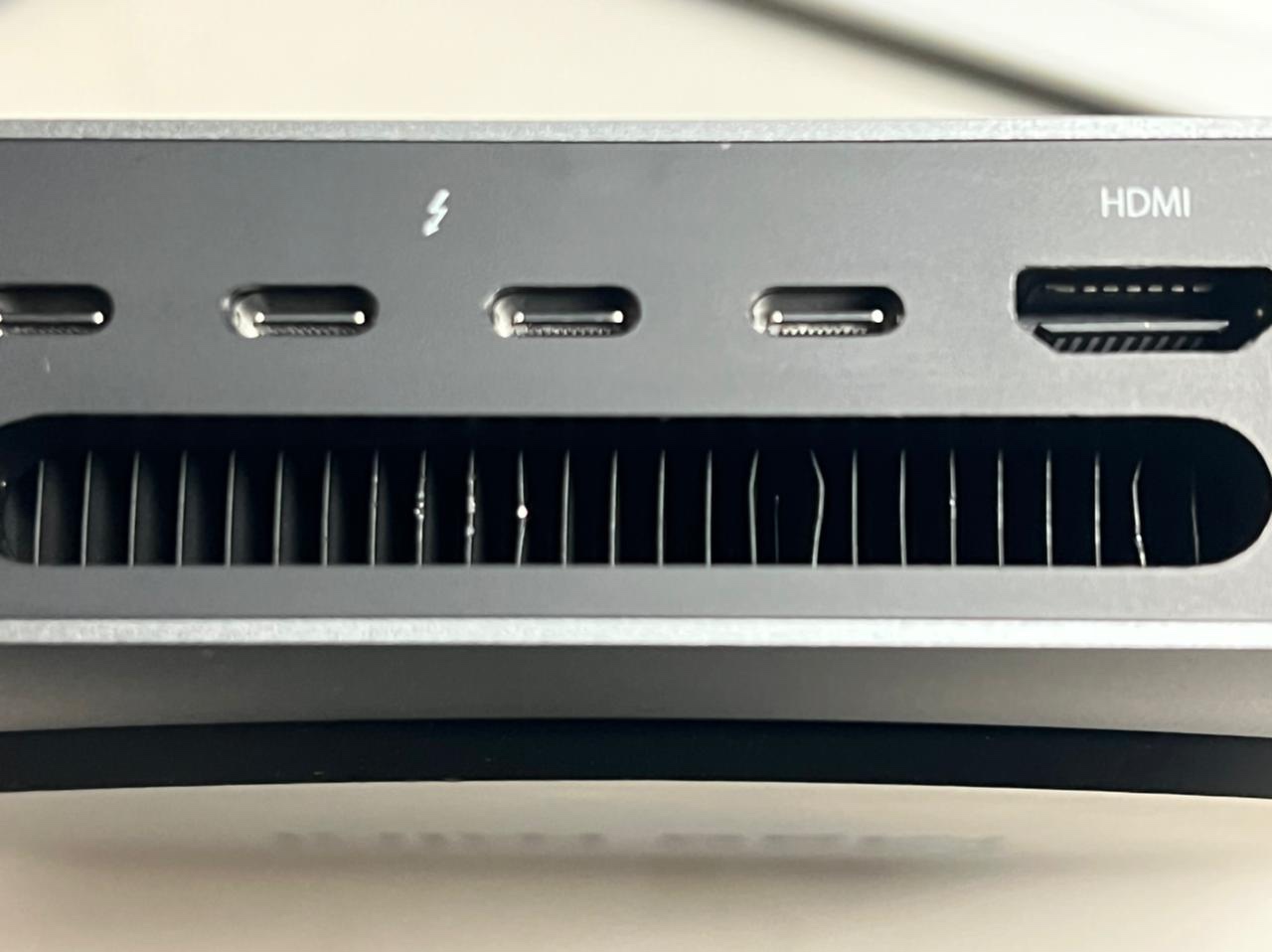 Apple Late 2018 Mac Mini with 3.0GHz Intel Core i3, 8GB RAM, 128GB SSD, Space Gray (Renewed) customer photo 2