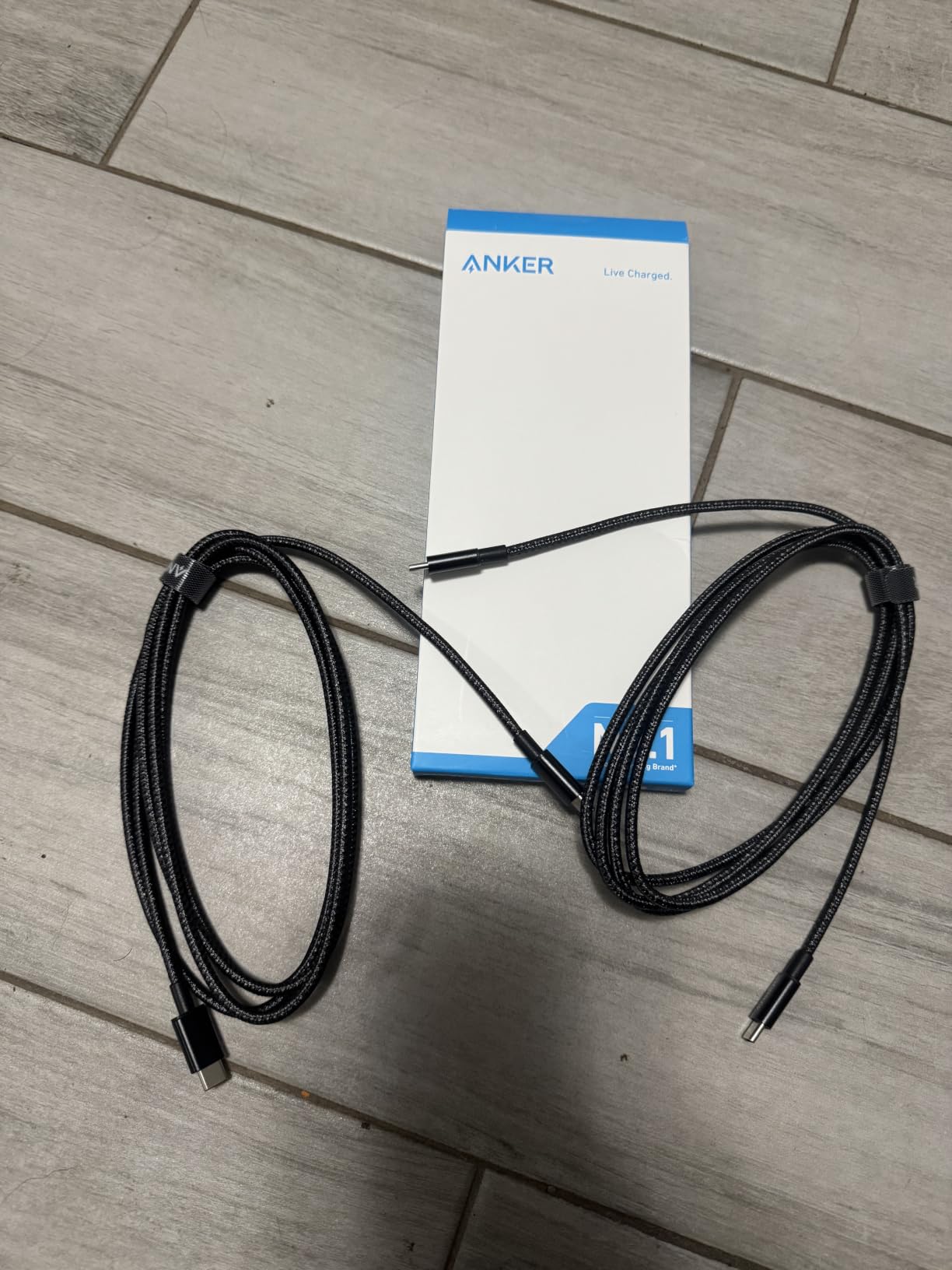 Anker USB C to USB C Cable, 60W Fast Charging Cable (2-Pack, 6 ft, Black) customer photo 2