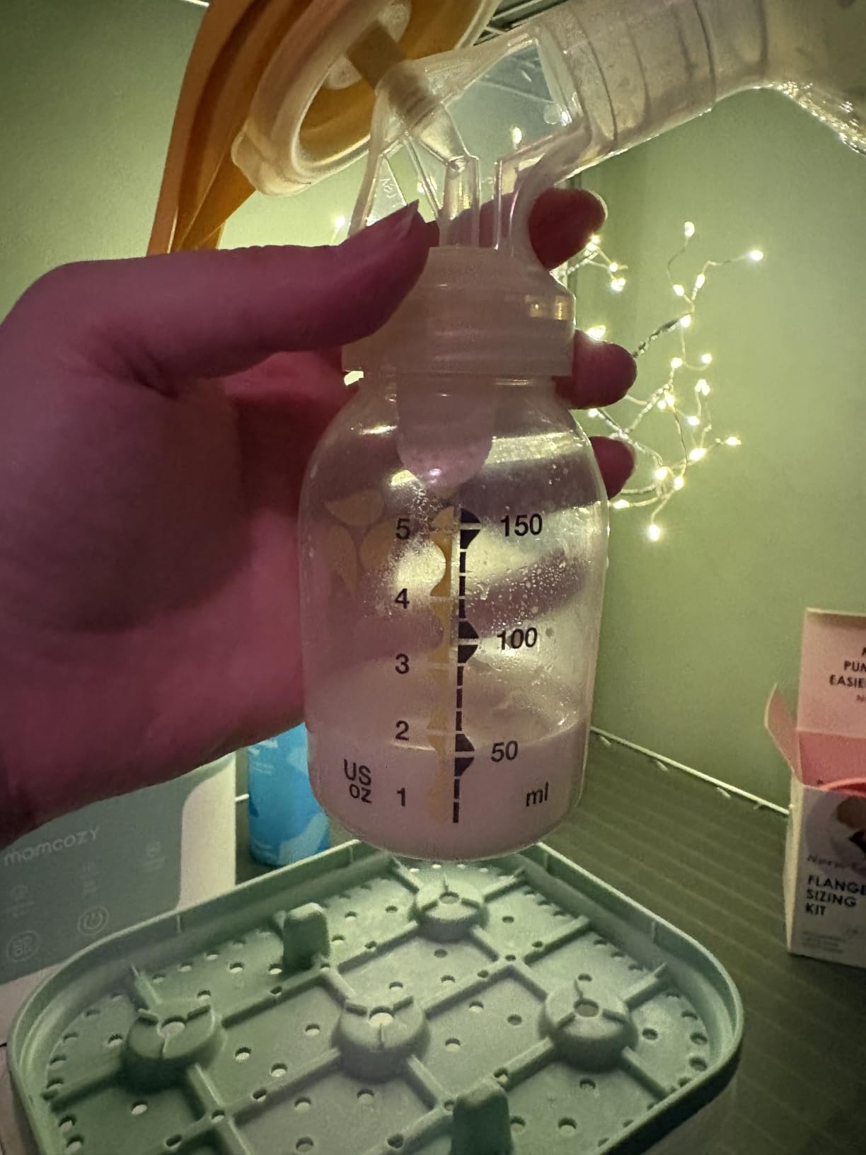 Medela Harmony Manual Breast Pump, On-the-Go, More Milk Output customer photo 2