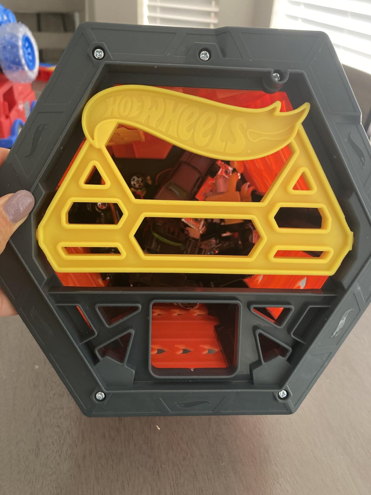 Hot Wheels Roll Out Raceway, Track Set customer photo 2