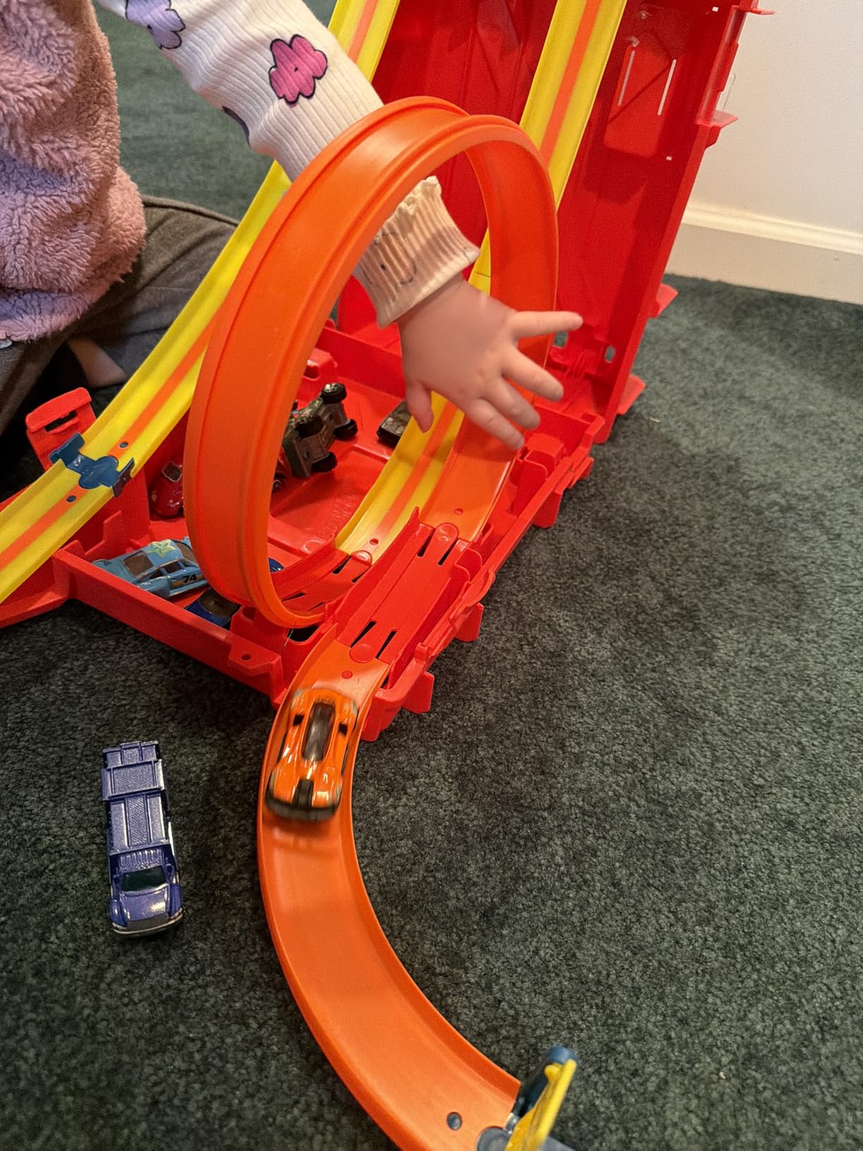 Hot Wheels Track Builder Unlimited Fuel Can Stunt Box Playset & Car customer photo 2